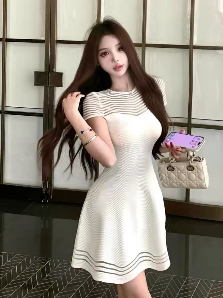 프랑스식 빛 럭셔리 품격 명문 여성 작은 샤넬 스타일 시스루 홀로우 아웃 반팔 작은 드레스 치마 드레스 플리츠 한 마디 미니 스커트 상세 이미지 2