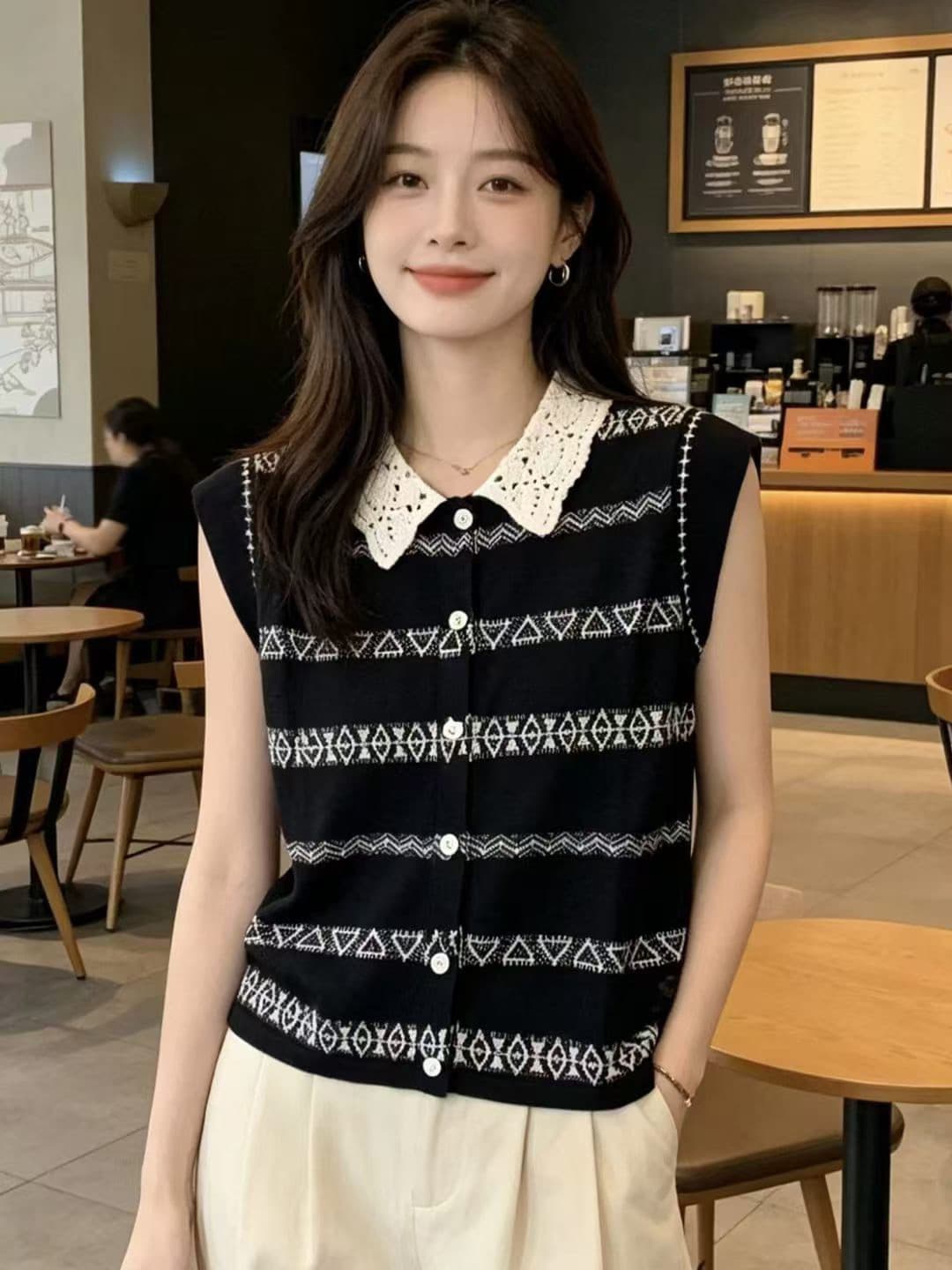 아메리칸 레트로 배색 스트라이프 민소매 니트 오픈 가디건 여성 2026 여름 자수 베이비 칼라 새로운 품격 맨위 상세 이미지 4