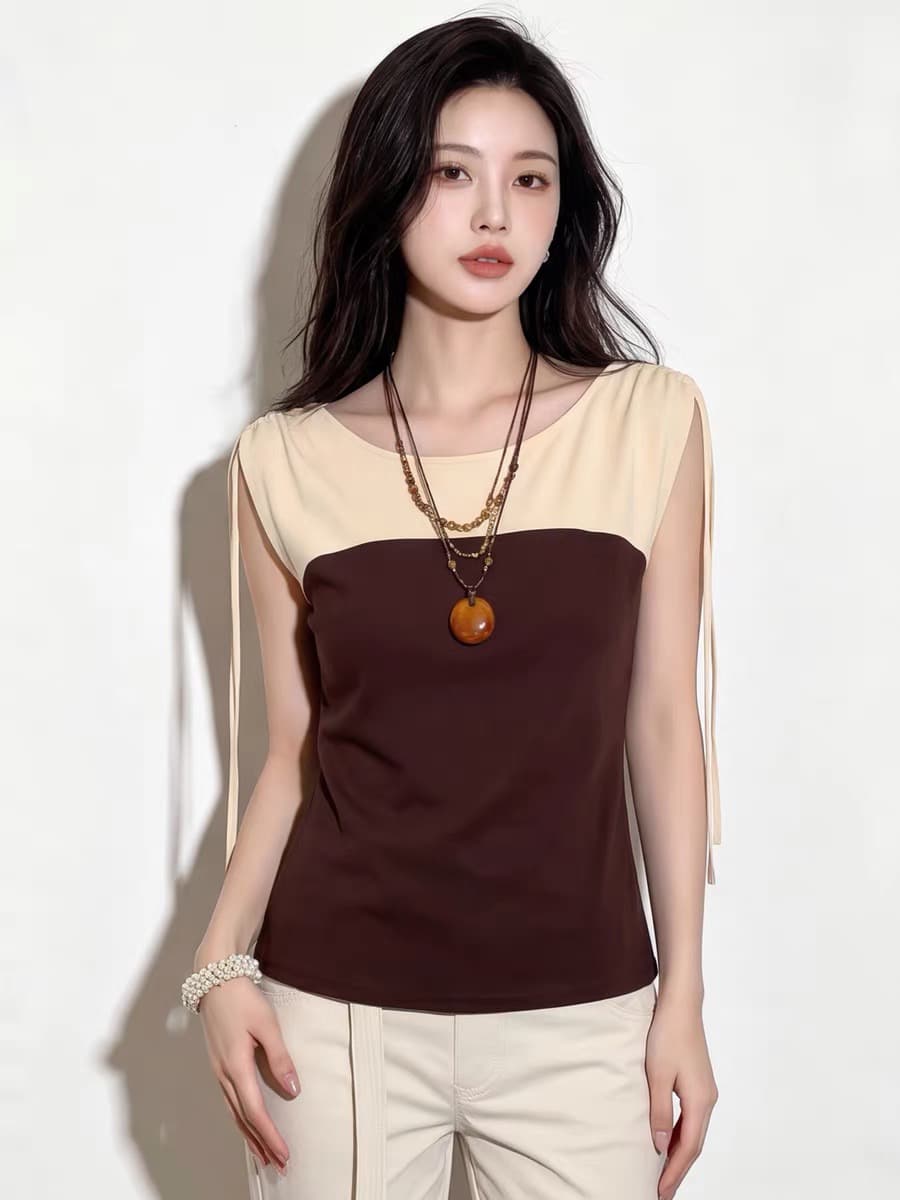 2026 여름 새로운 빛 요리 한 품격 반팔 패치워크 맨위 여성 여름 패치워크 색상 몸매 가꾸기 슬림해 보이는 다용도 주름 티셔츠 이미지 2