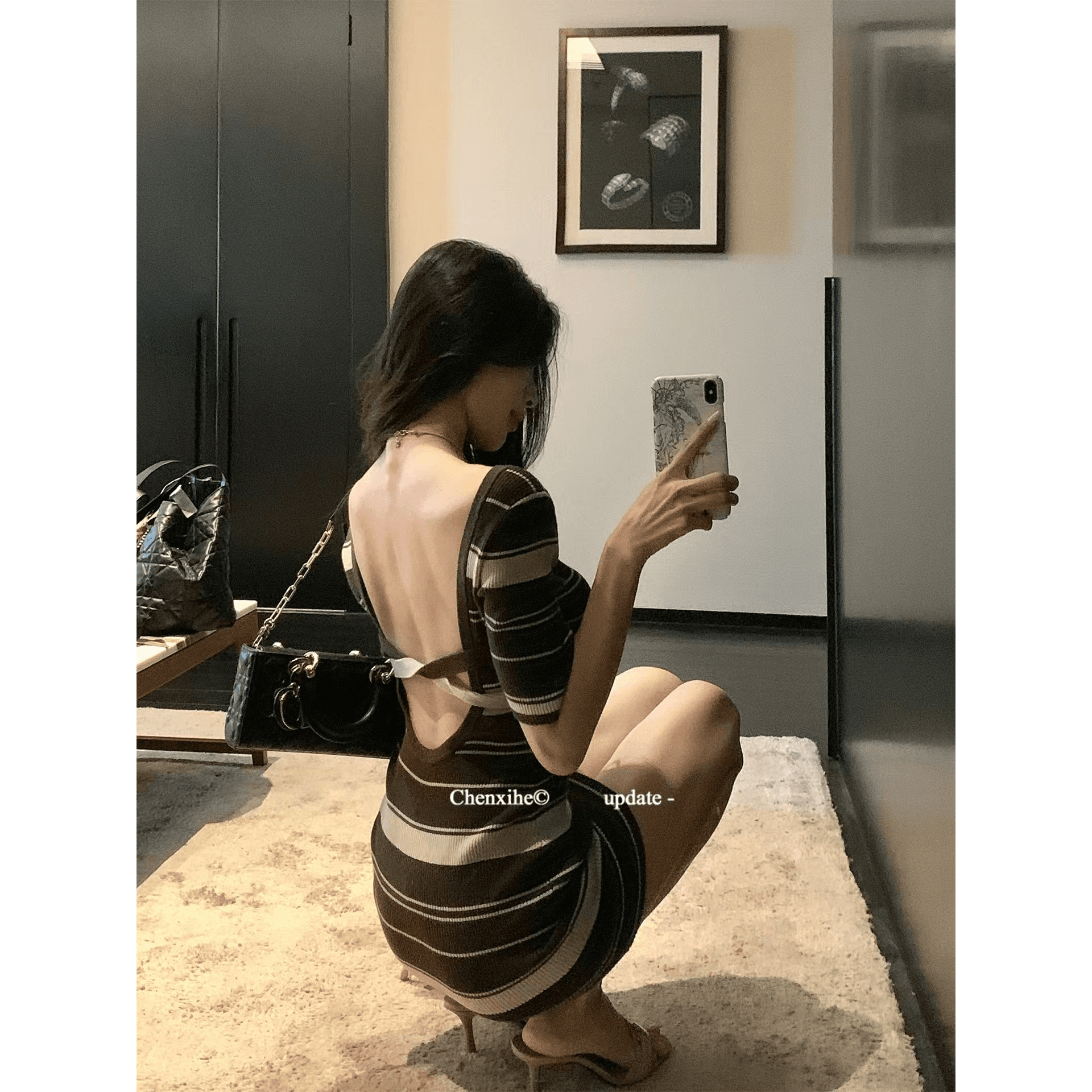 배색 스트라이프 u 칼라 드레스 레트로 품격 섹시함 백리스 치마 타이트 타이트 스커트 미니 스커트 얼음 차가운 실크 이미지 5