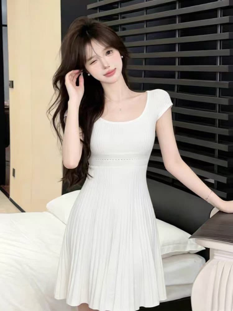 하얀 백조 프랑스식 u 칼라 높음 폭탄 허리 수축 자카드 디자인 센스 한 마디 니트 여성 드레스 작은 키 품격 상세 이미지 3