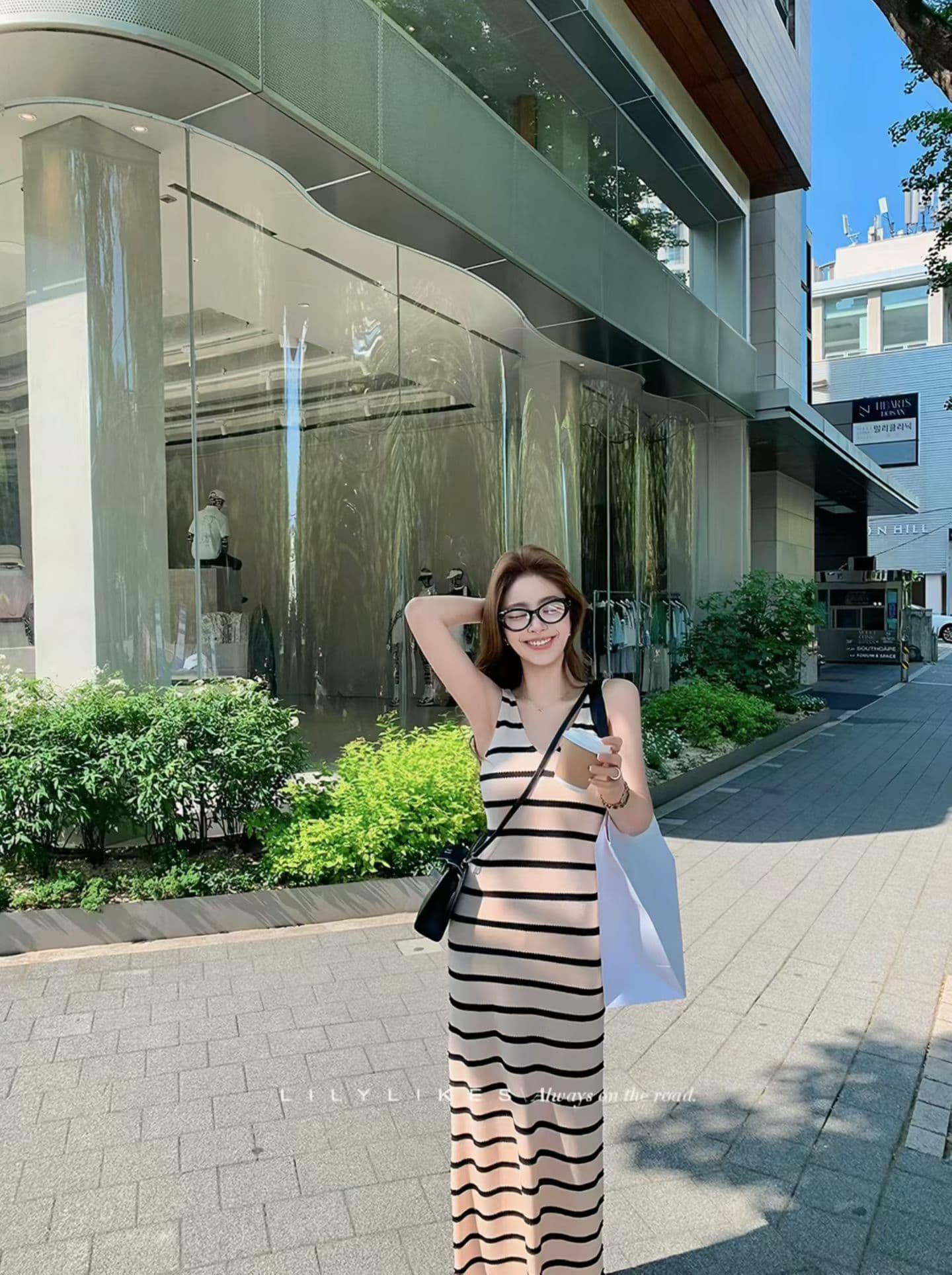 한 부서 스트라이프 V넥 여성 드레스 여름 부드러운 품격 작은 키 몸매 가꾸기 슬림해 보이는 디자인 센스 민소매 롱 스커트 이미지 2