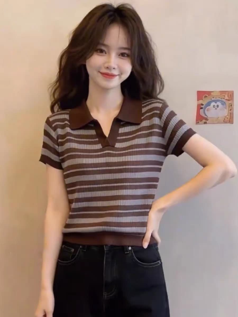 스트라이프 POLO 칼라 폴로 칼라 긍정적 인 어깨 니트 반팔 티셔츠 여성 여름 디자인 센스 얇은 스타일 패치워크 품격 연령 감소 맨위 상세 이미지 5