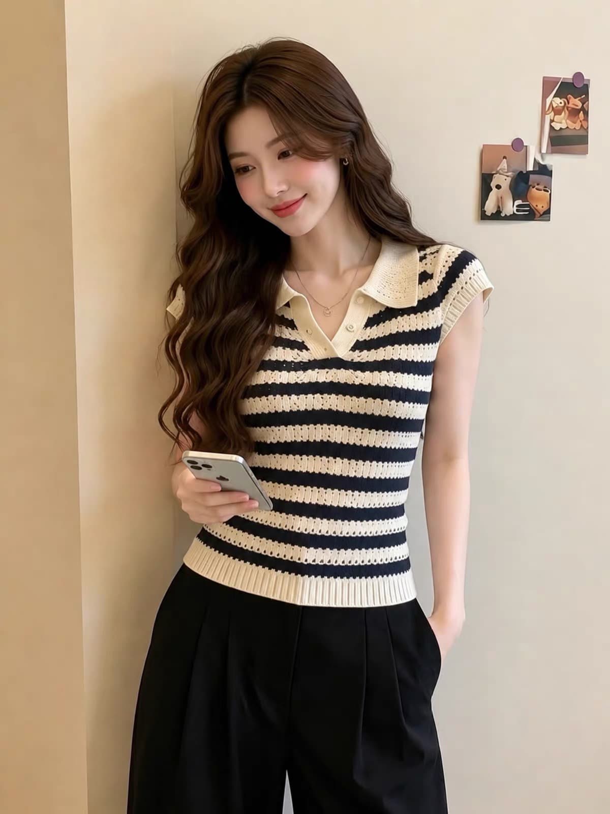 배색 스트라이프 홀로우 아웃 니트 폴로 칼라 반팔 티셔츠 여성 2026 여름 아름다운 자이언트 잘 생긴 한 부서 아름다운 맨위 상세 이미지 5