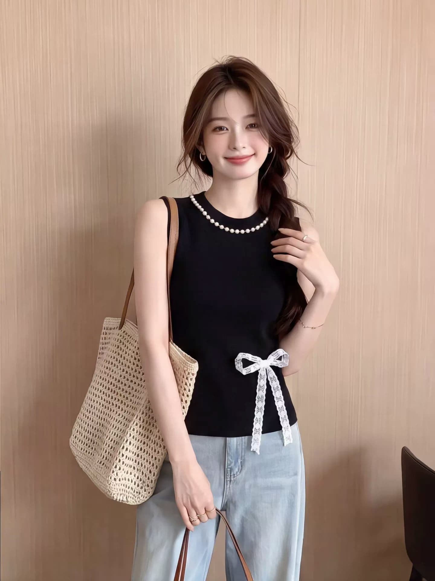 프랑스식 나비 매듭 작은 슬링 조끼 여성 외출용 민소매 쇼트 스타일 고유 한 아름다운 디자인 센스 검정색 맨위 여름 상세 이미지 4