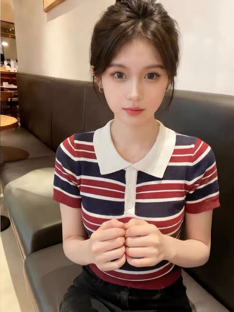 한 부서 패션 폴로 칼라 스트라이프 배색 니트 반팔 여성 여름 얼음 실크 캐주얼 슬림해 보이는 긍정적 인 어깨 티셔츠 맨위 트렌디 이미지 4