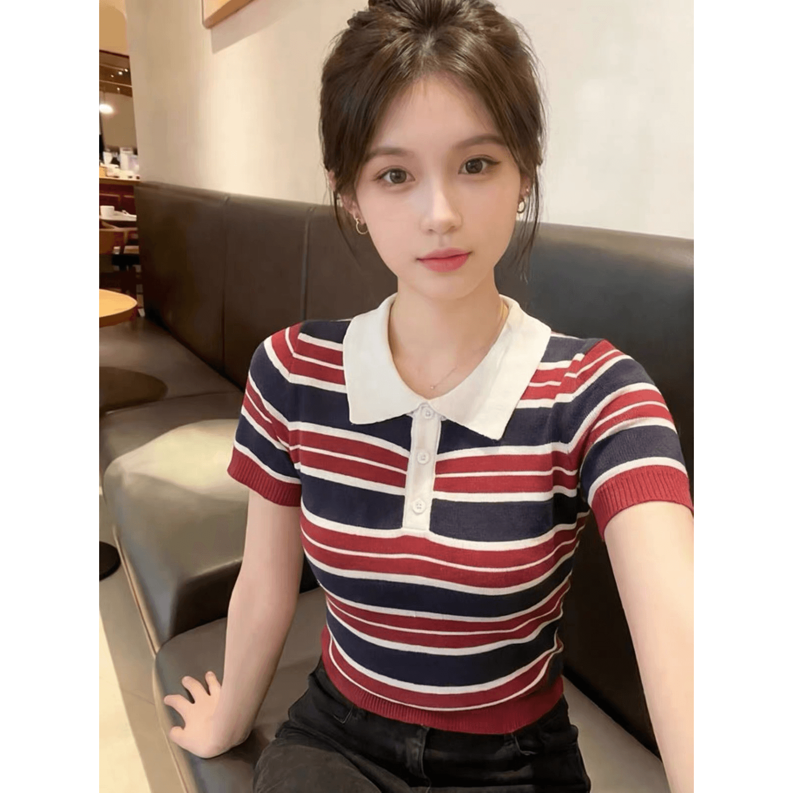한 부서 패션 폴로 칼라 스트라이프 배색 니트 반팔 여성 여름 얼음 실크 캐주얼 슬림해 보이는 긍정적 인 어깨 티셔츠 맨위 트렌디 이미지 5