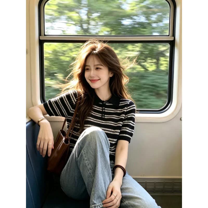 보존 섹션 추천 한 부서 고급 센스 스트라이프 폴로 칼라 반팔 니트 스웨터 여성 여름 섹션 루즈핏 슬림해 보이는 맨위