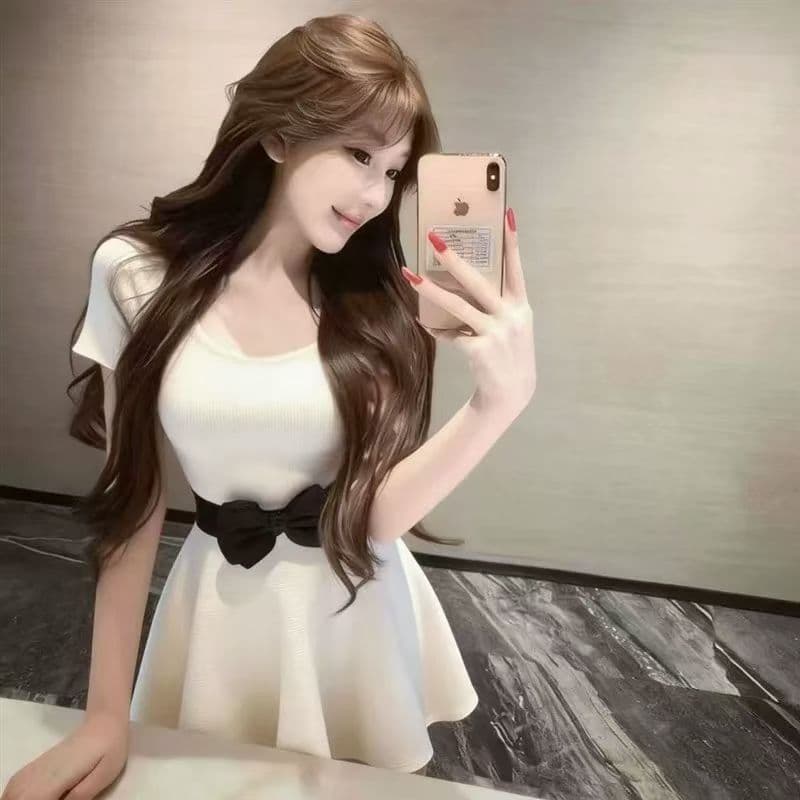 유명 샤오시엔 품격 빛 럭셔리 슬림해 보이는 패션 허리 수축 몸매 가꾸기 작은 대중 디자인 센스 드레스