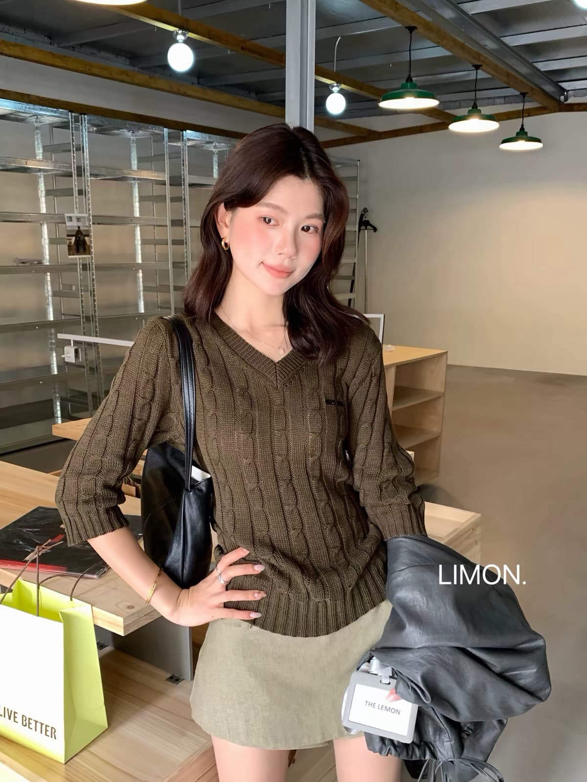 열세 개 여성 의류 가을 한 부서 오래된 돈 바람 출퇴근 V넥 자수 트위스트 꽃 니트 스웨터 몸매 가꾸기 맨위 패키지 코어 실 상세 이미지 1