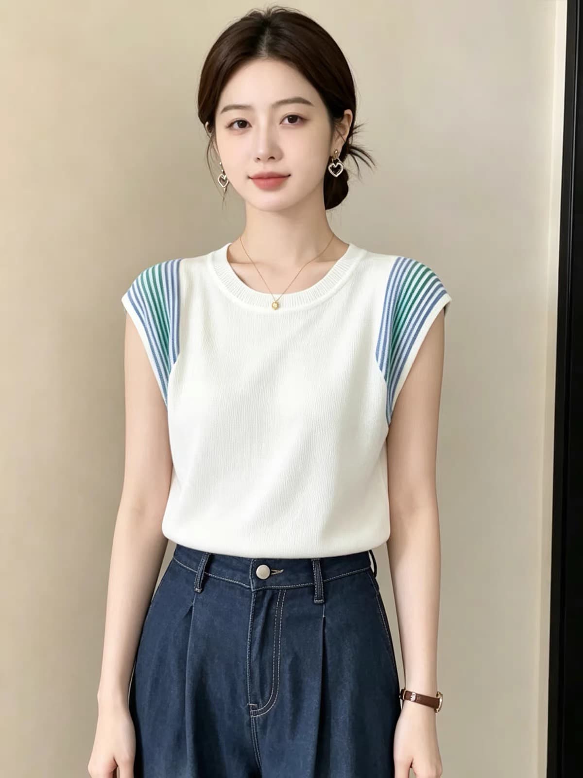 프랑스식 라운드 넥 얼음 실크 반팔 니트 스웨터 여성 2026 새로운 여름 패션 외국 가스 세련된 슬림해 보이는 얇은 스타일 맨위 상세 이미지 2