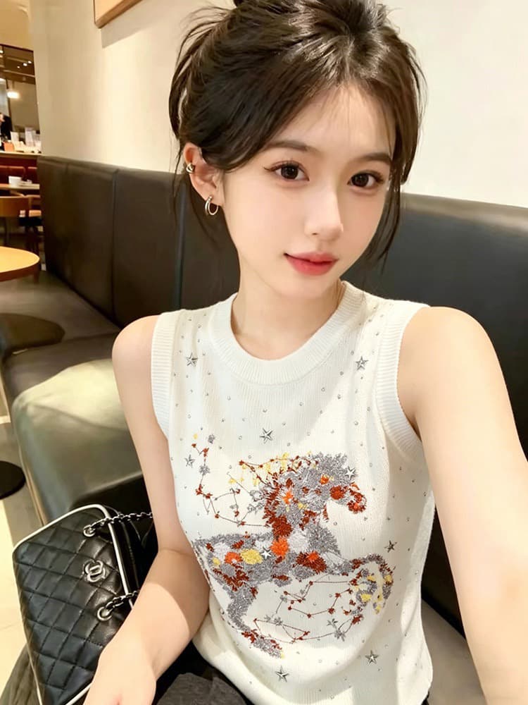 고급 센스 만화 자수 비즈 박기 무거운 작업 민소매 니트 조끼 여성 2026 여름 새로운 몸매 가꾸기 외출용 맨위 상세 이미지 2