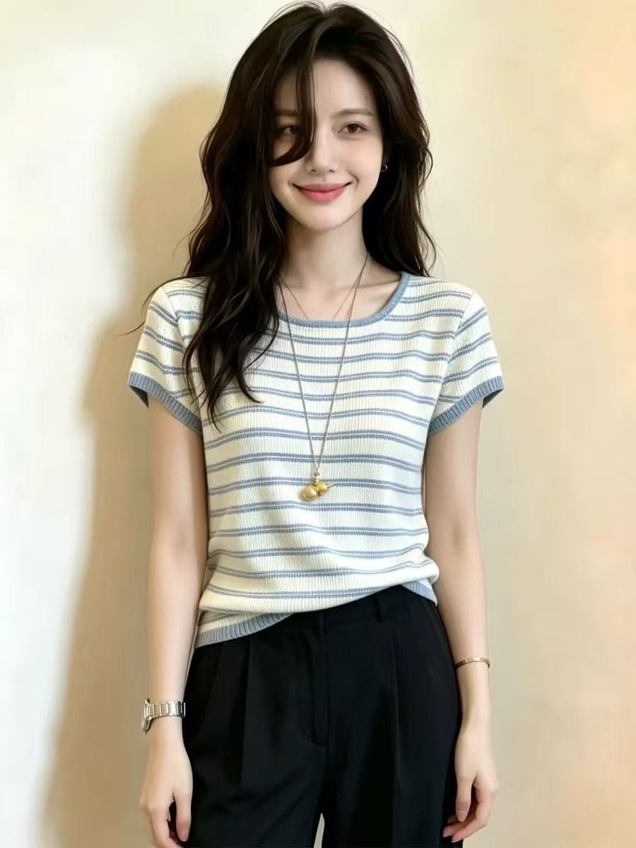 얇은 스타일 파란색 스트라이프 얼음 실크 반팔 니트 스웨터 여성 2026 새로운 여름 패션 외국 가스 세련된 슬림해 보이는 맨위 이미지 4
