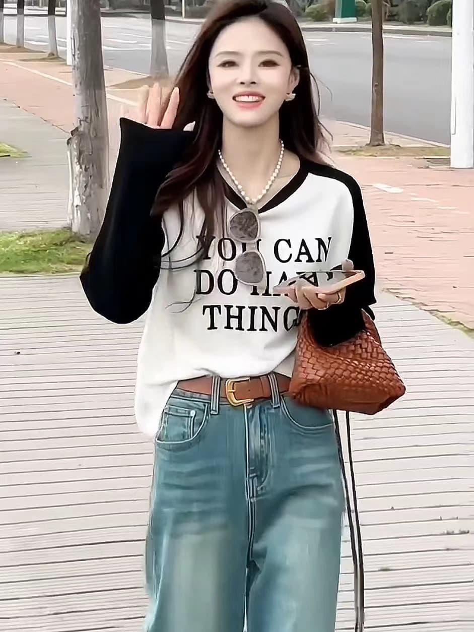 작은 하우스 작은 키 맞춤 봄 새로운 패치워크 패치워크 색상 알파벳 맨위 긴팔 T 상세 이미지 2