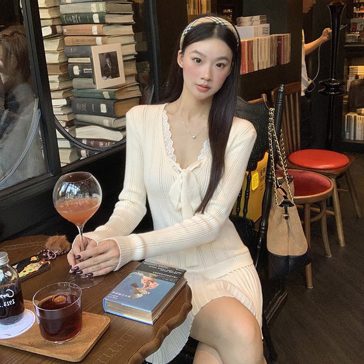 레드 맨 파빌리온 니트 여성 드레스 가을 겨울 2026 새로운 프랑스식 긴팔 품격 슬림해 보이는 고급 센스 레이스 치마 이미지 3