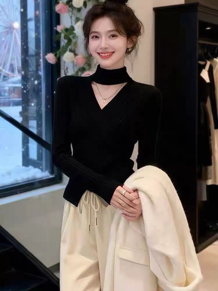 겨울 검정색 행침 목 기본 셔츠 여성 2026 새로운 빛 럭셔리 고급 센스 스웨터 슈퍼 화재 작은 대중 아니요 명중 섹션 맨위 상세 이미지 3