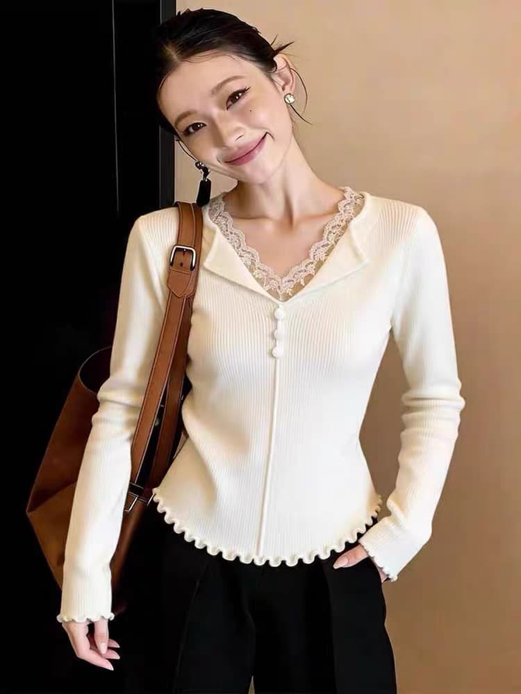 가을 겨울철 살구 색상 V넥 레이스 측면 길이 소매 짠 셔츠 여성 항구 바람 페이크 레이어드 기본 셔츠 몸매 가꾸기 단추 맨위