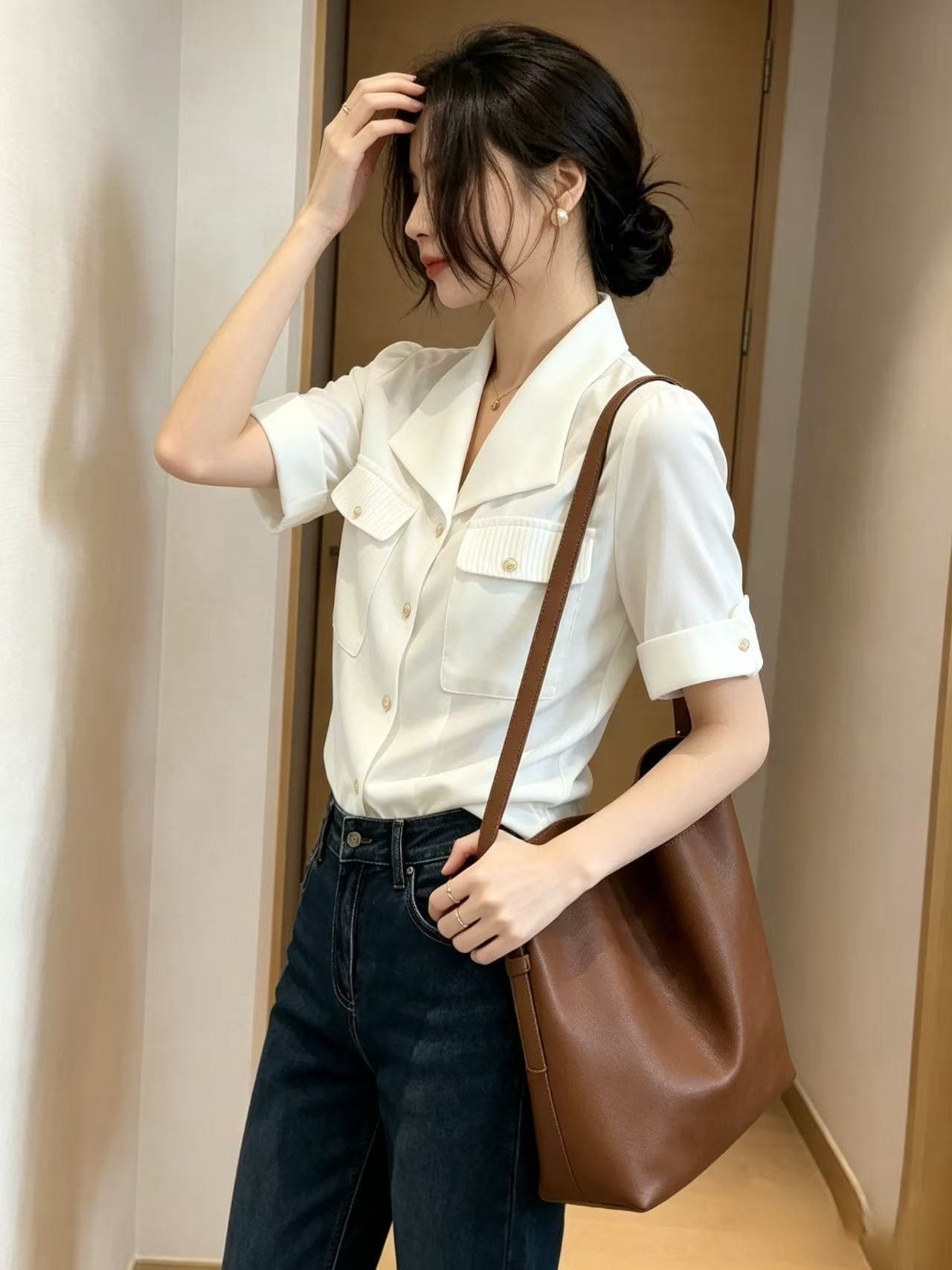 2026 이른 가을 새로운 여성 의류 프랑스식 폴로 칼라 반팔 셔츠 출퇴근 빛 요리 한 우아함 주머니 디자인 센스 맨위 상세 이미지 1