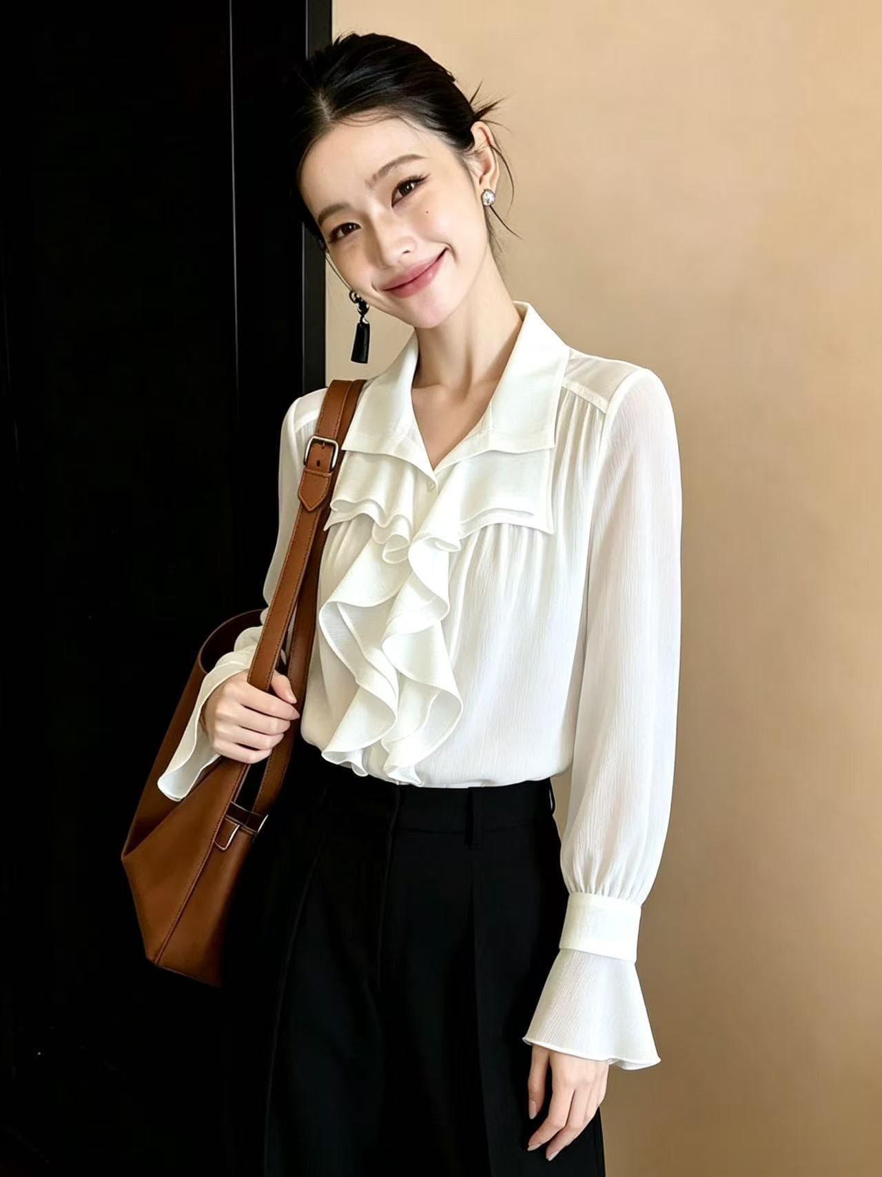 화이트 V넥 프릴 여성 셔츠 2026 가을 의상 새로운 루즈핏 프랑스식 셔츠 Chic 아름다운 작은 셔츠 맨위 상세 이미지 3