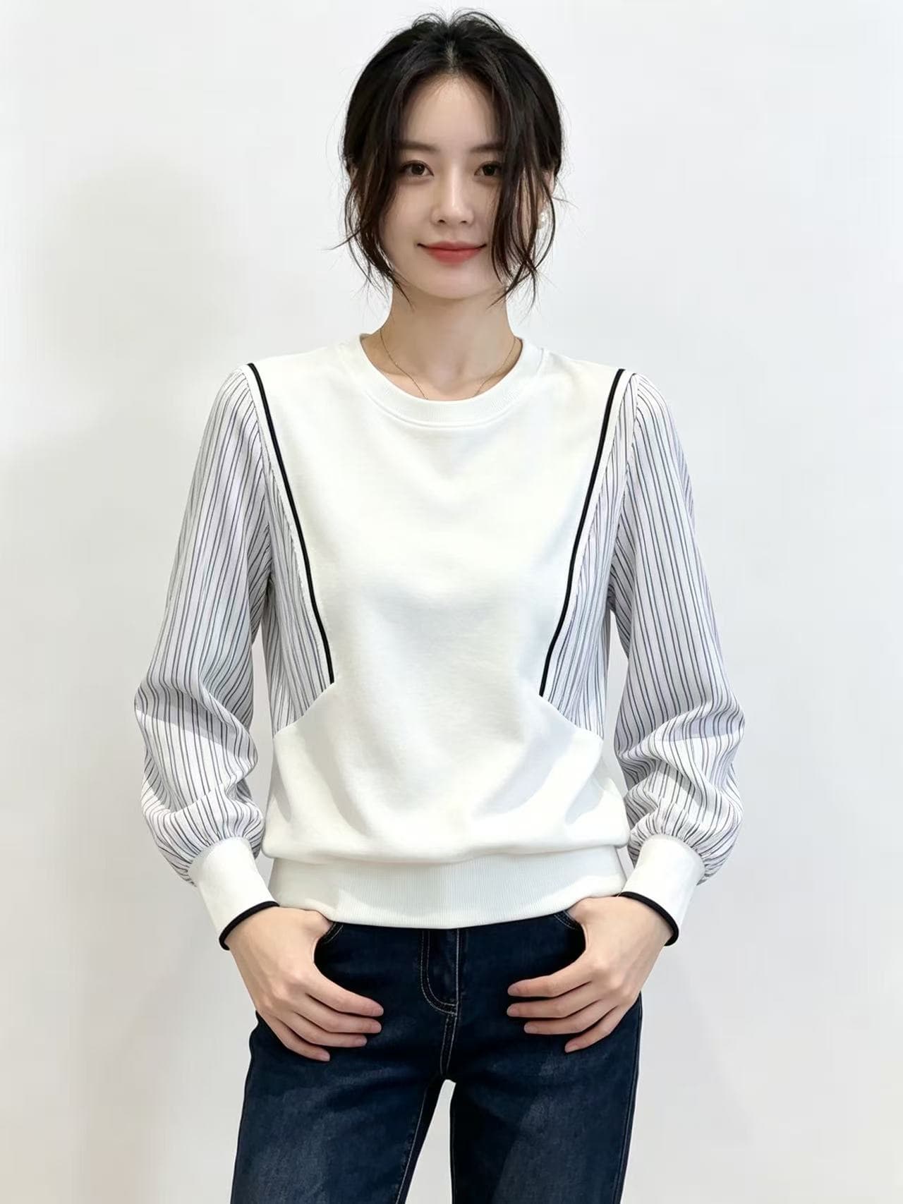 2026 가을 한 부서 품격 패치워크 긴팔 다용도 풀오버 스트라이프 배색 루즈핏 화이트 후드티 맨위 이미지 2