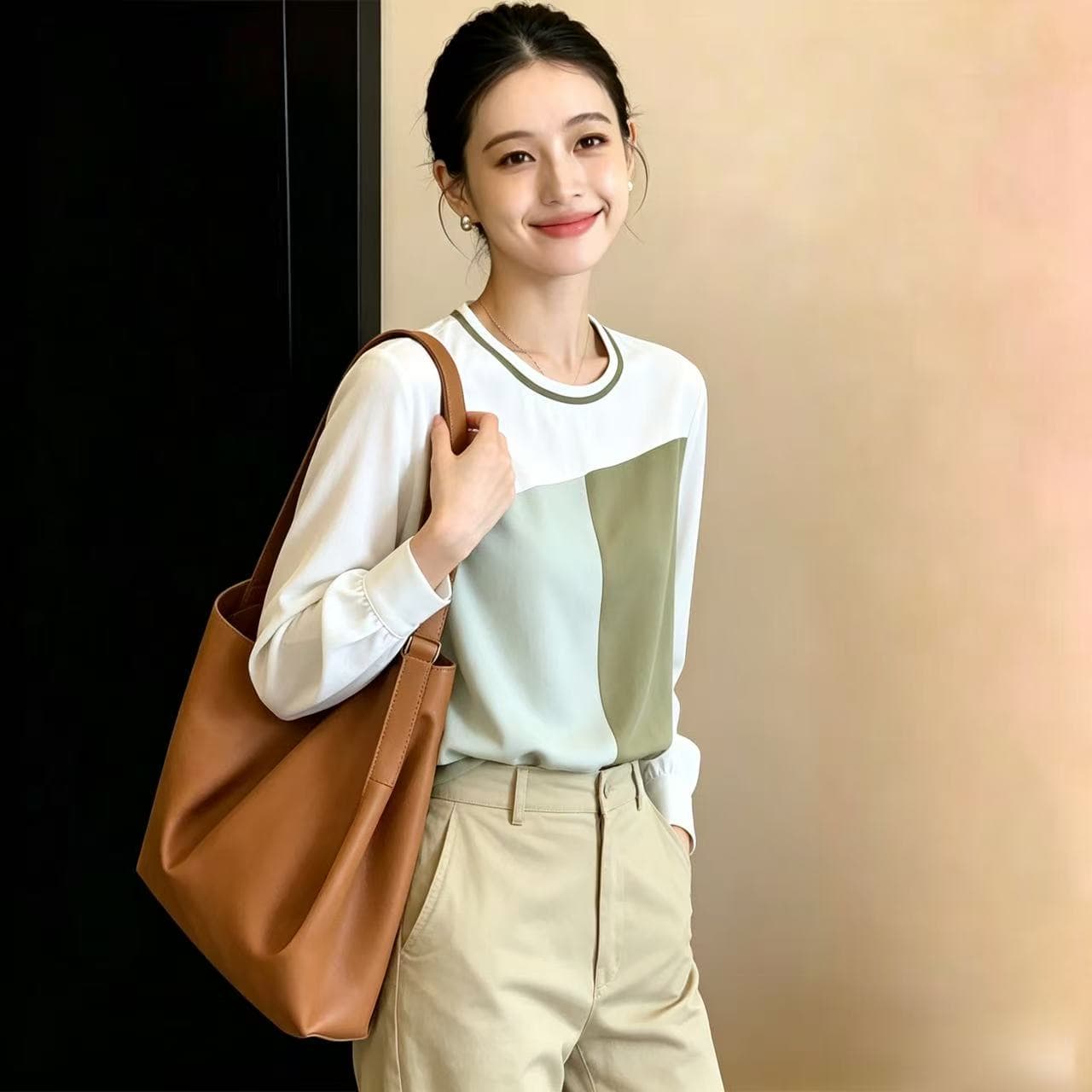 배색 라운드 넥 T 여성 2026 년 가을 디자인 센스 작은 대중 루즈핏 풀오버 레트로 패치워크 유럽 상품 맨위 상세 이미지 3