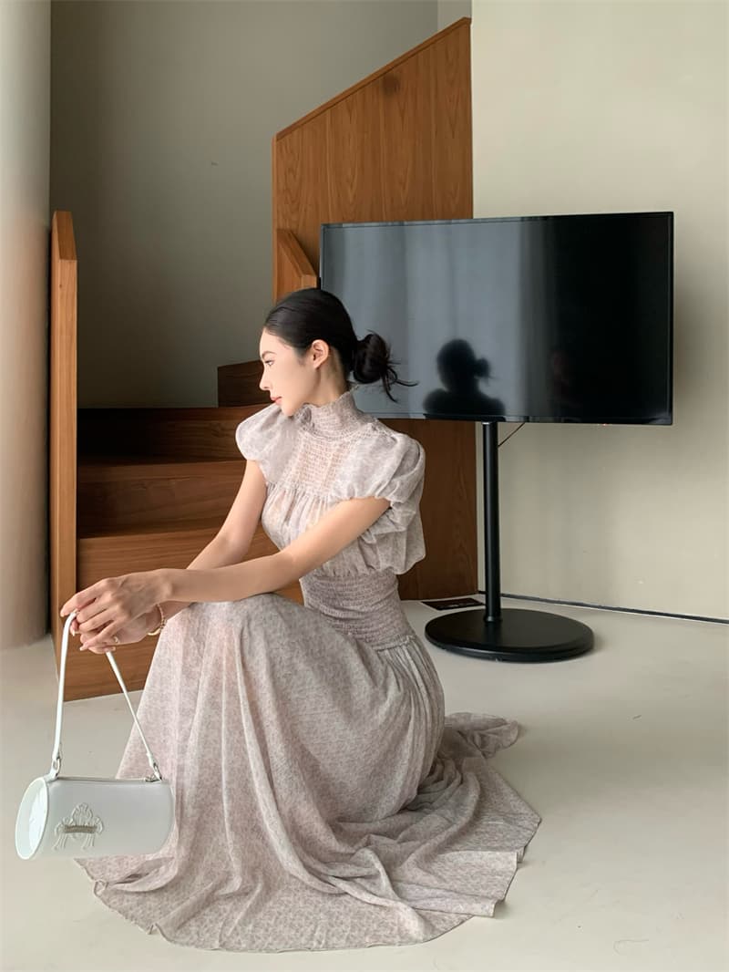 실사 정가 레트로 스타일 명중 가져 가라. 공예 작은 대중 주름 허리 수축 롱 코트 드레스 상세 이미지 13
