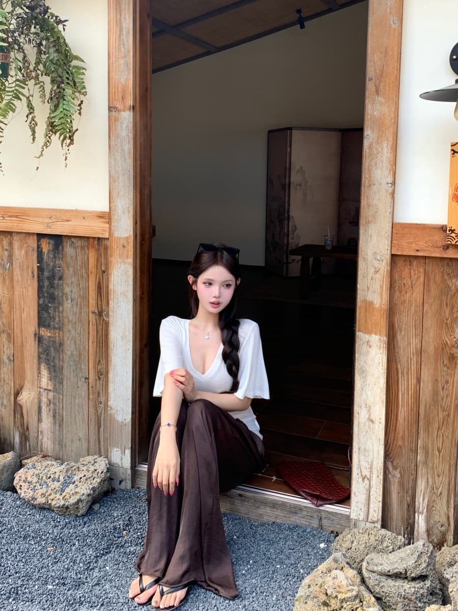 실사 정가 V넥 반팔 티셔츠 여름 슬림해 보이는 다용도 맨위 루즈핏 스트레이트 바닥 청소 바지 상세 이미지 8