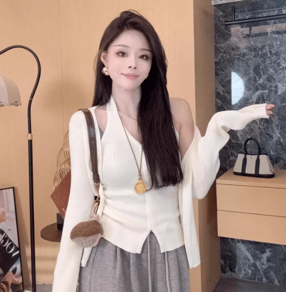 작은 샤넬 스타일 빨간색 니트 스웨터 세트 여성 초기 가을 착용 가져 가라. 전체 집합 스웨터 오픈 가디건 캐미솔 투피스 세트 이미지 2