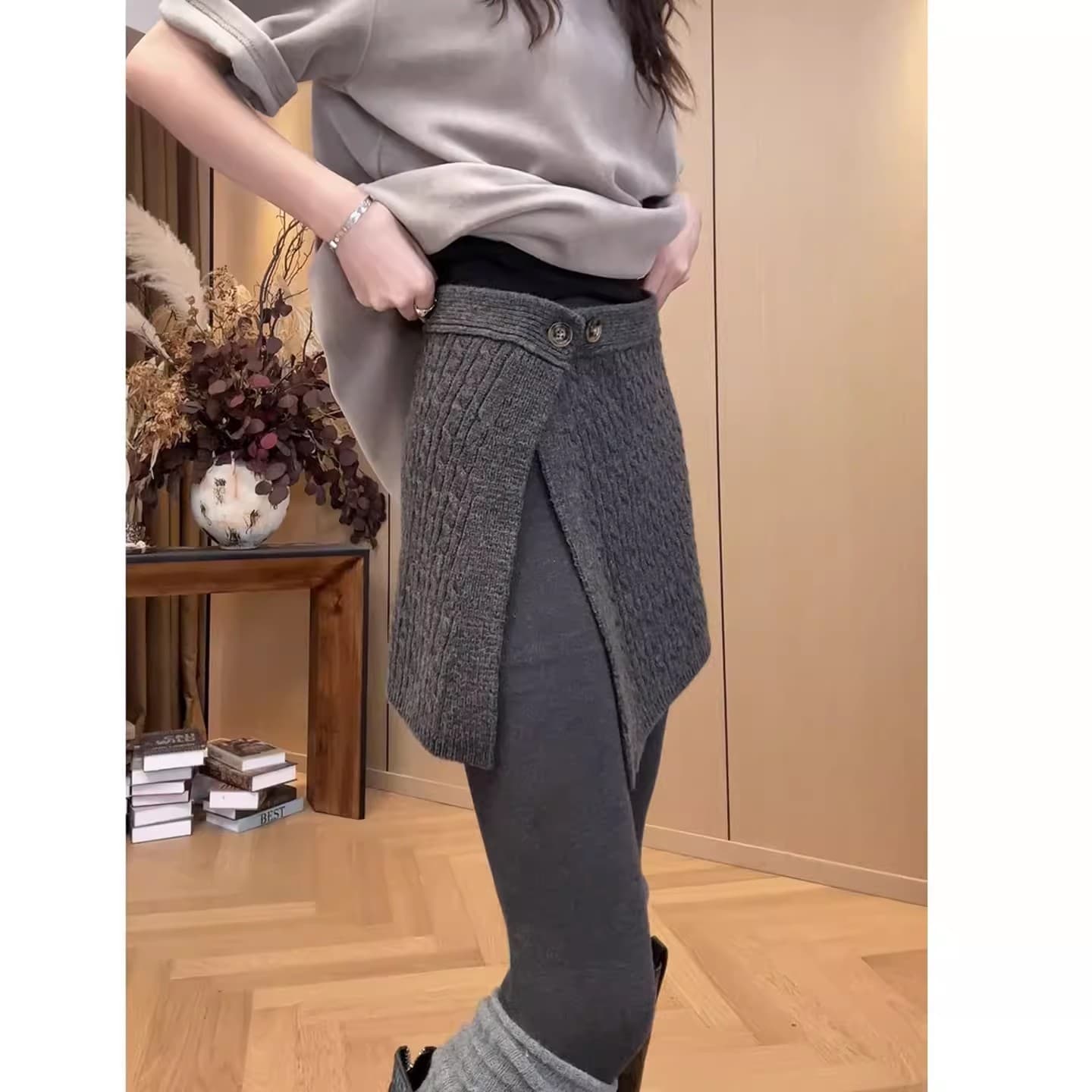 한 부서 패션 회색 단추 꽈배기 니트 랩스커트팬츠 여성 가을 겨울 디자인 센스 작은 대중 하이웨이스트 스택 착용 반신 치마 이미지 2