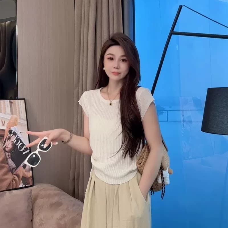 화이트 펌프 로프 작은 날다 소매 얼음 실크 니트 스웨터 여성 여름 허리 수축 얇은 스타일 슈퍼 잘 생긴 고유 한 꼬집기 허리 아름다운 맨위 이미지 2