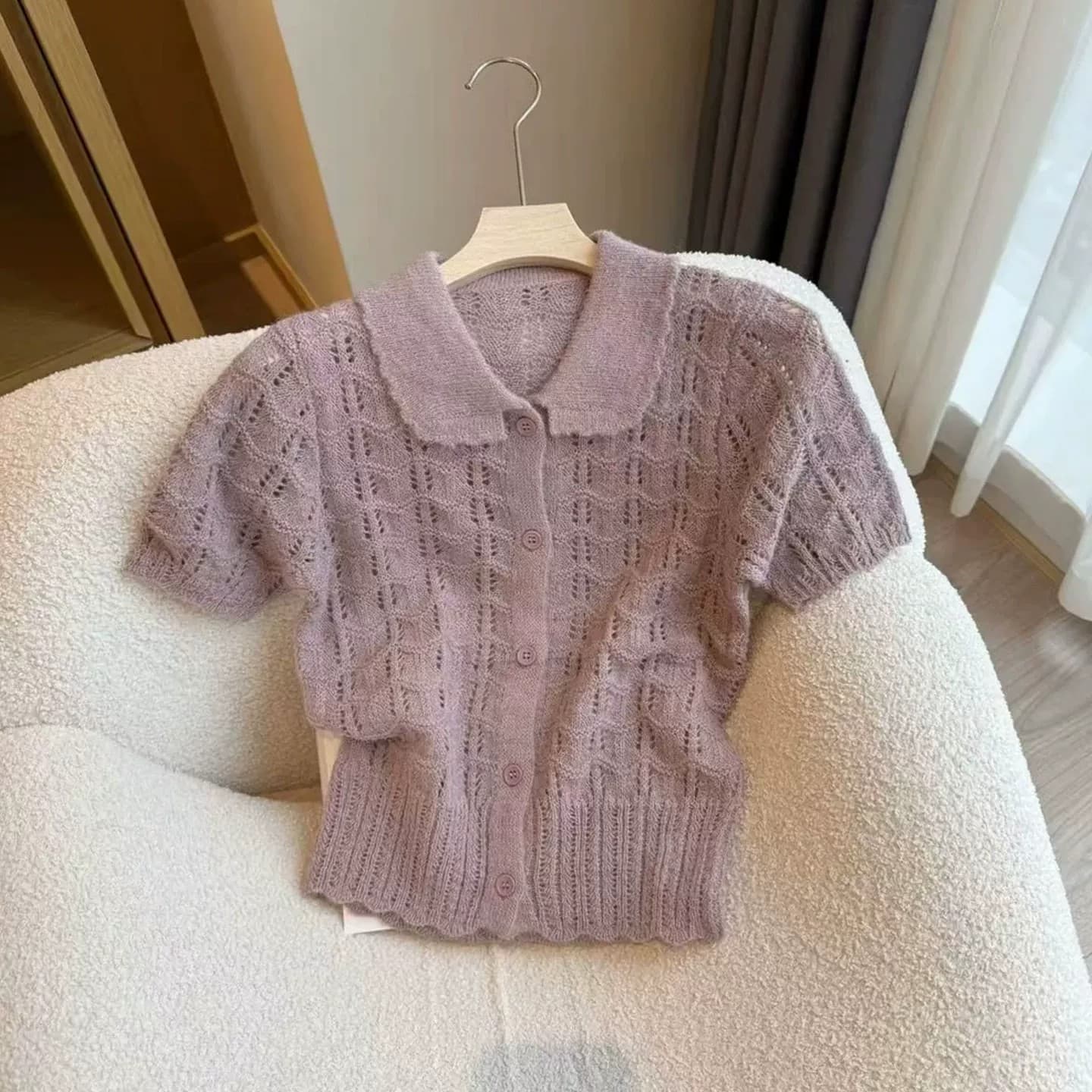 작은 샤넬 스타일 부드러운 품격 홀로우 아웃 베이비 칼라 니트 오픈 가디건 여성 여름 루즈핏 슬림해 보이는 연령 감소 반팔 맨위 얇은