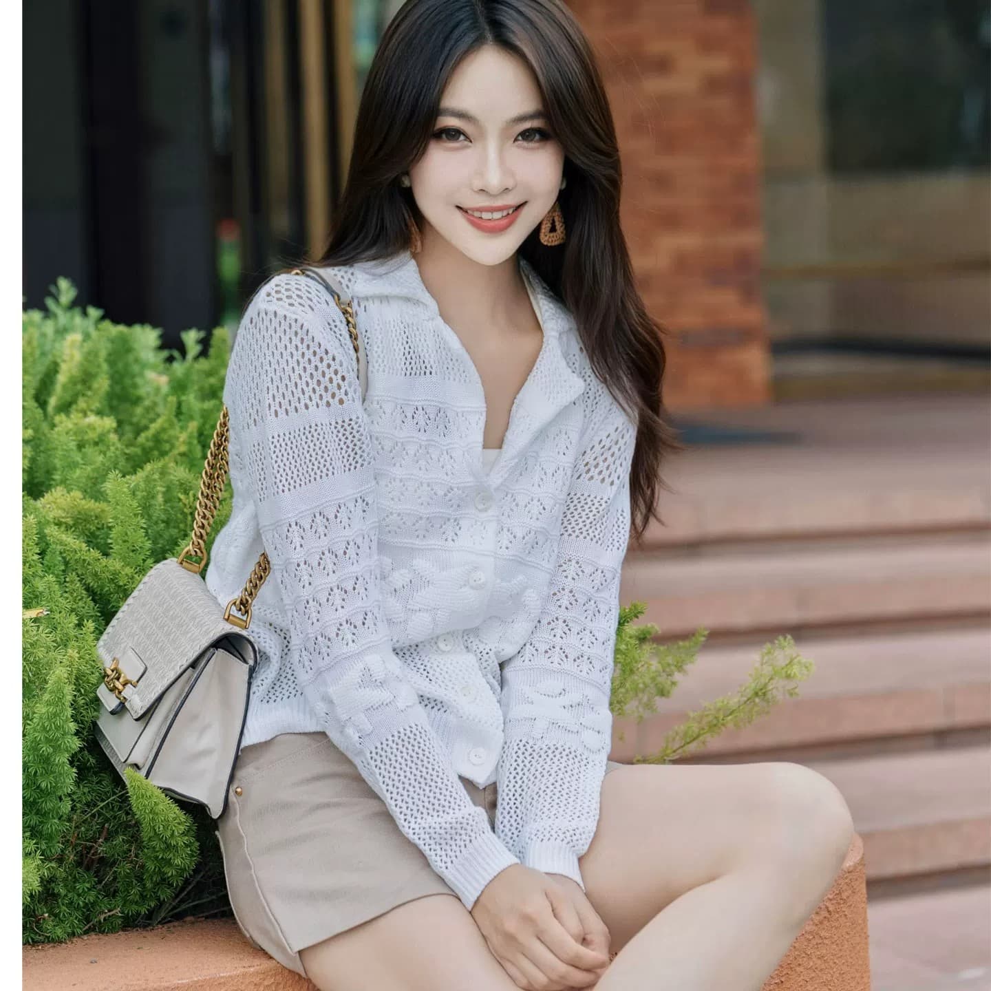 한 부서 화이트 폴로 칼라 홀로우 아웃 긴팔 니트 오픈 가디건 여성 여름 느긋한 바람 자외선 차단 슈퍼 잘 생긴 디자인 센스 맨위 상세 이미지 1