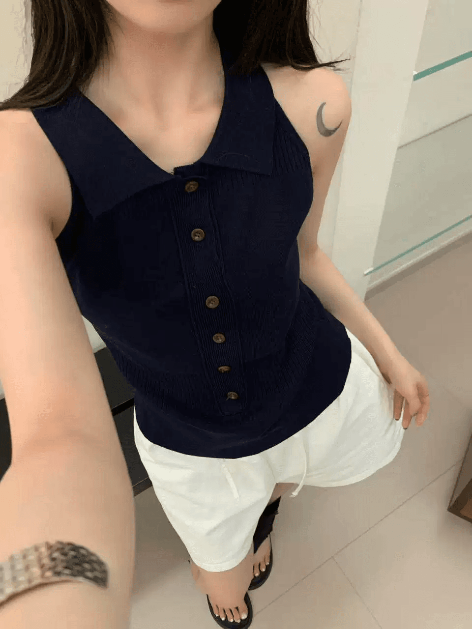 한 부서 POLO 칼라 니트 조끼 여성 여름 몸매 가꾸기 슬림해 보이는 다용도 민소매 맨위 작은 폴로 칼라 단추 오픈 가디건 얇은 상세 이미지 5