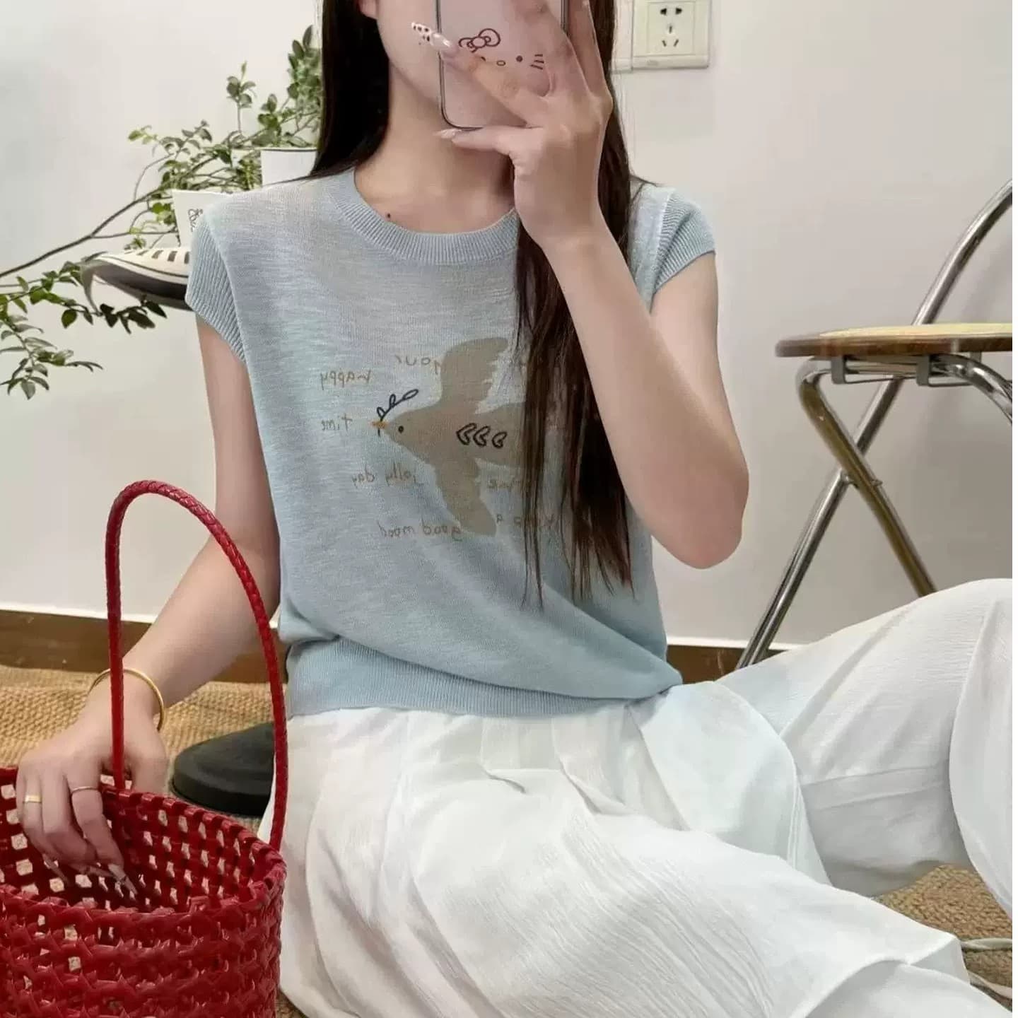 귀여운 캐주얼 바람 핑크색 라운드 넥 작은 날다 소매 프린트 니트 스웨터 여성 여름 루즈핏 슬림해 보이는 느긋한 다용도 맨위 이미지 2