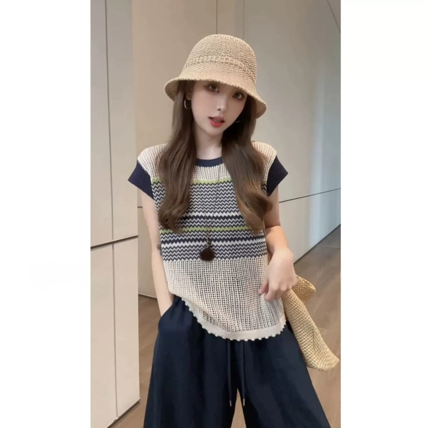 한 부서 착용 가져 가라. 배색 라운드 넥 스트라이프 작은 날다 소매 짠 셔츠 여성 여름 디자인 센스 고유 한 작은 대중 얇은 스타일 맨위 이미지 2