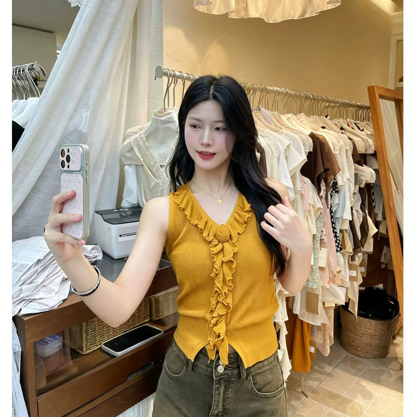 프랑스식 부드러운 바람 프릴 빨간색 니트 조끼 여성 여름 디자인 센스 작은 대중 순수한 욕망 몸매 가꾸기 민소매 맨위 상세 이미지 2