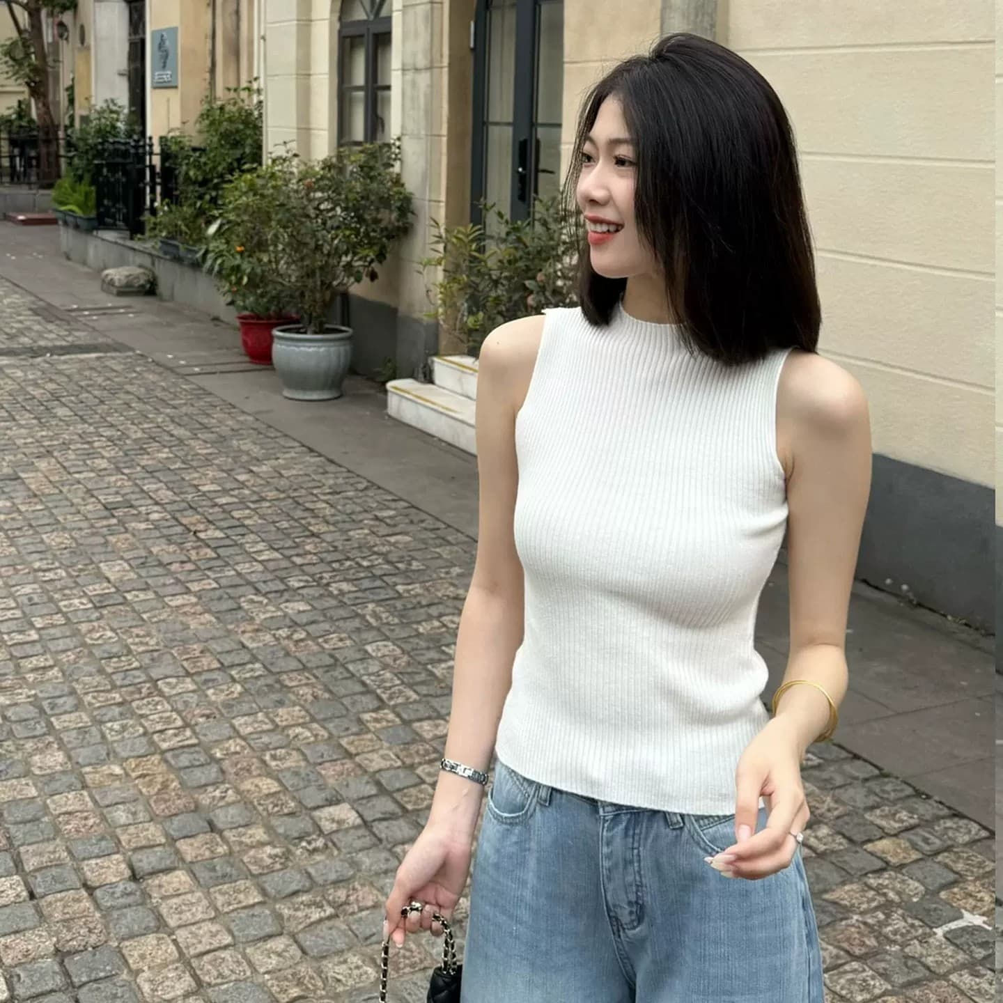 황색 반하이넥 니트 조끼 여성 여름 외출용 몸매 가꾸기 슬림해 보이는 고급 센스 chic 한 부서 어깨 민소매 맨위 이미지 3