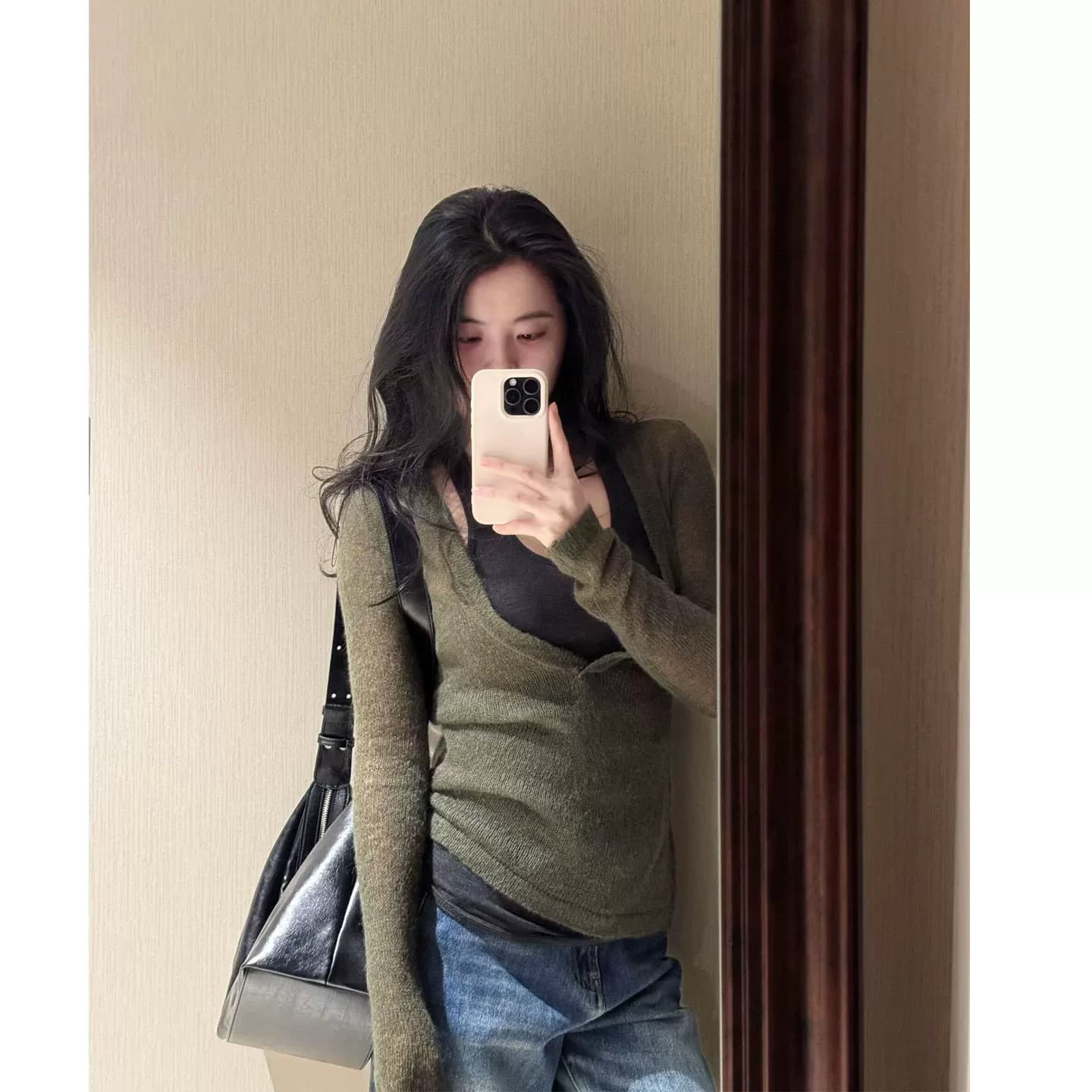 느긋한 바람 녹색 V넥 긴팔 니트 스웨터 여성 가을 스택 착용 자외선 차단 블라우스 센 녹색 부서 착용 가져 가라. 투피스 세트 세트