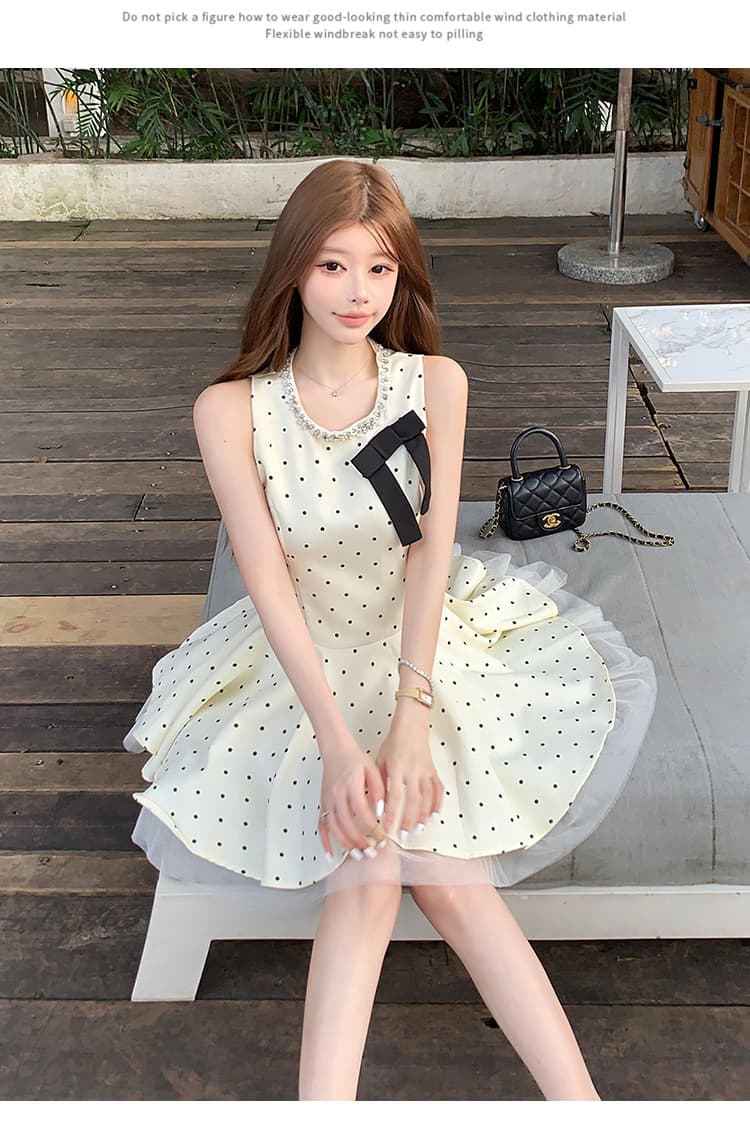 달콤함 우유 화이트 공주 드레스 천 골드 센스 민소매 조끼 여성 드레스 여름 생일 치마 도트 무늬 미니 스커트 상세 이미지 16