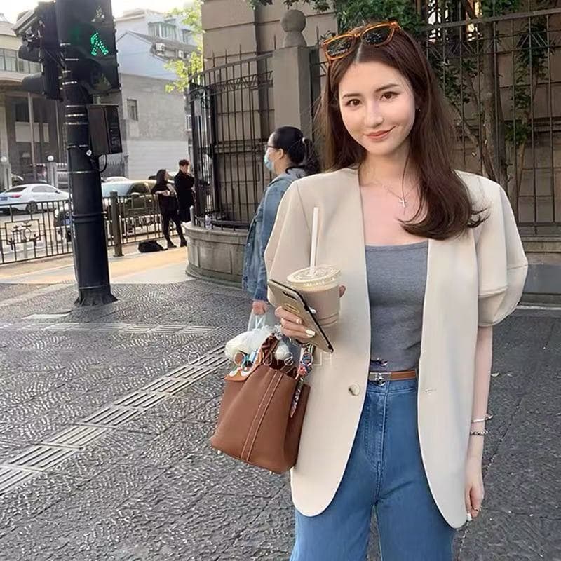 거품 소매 정장 짧은 외투 품격 캐주얼 도루 센스 슬림해 보이는 정장 다용도 없음 칼라 블레이저 미니멀리즘 반팔 상세 이미지 1