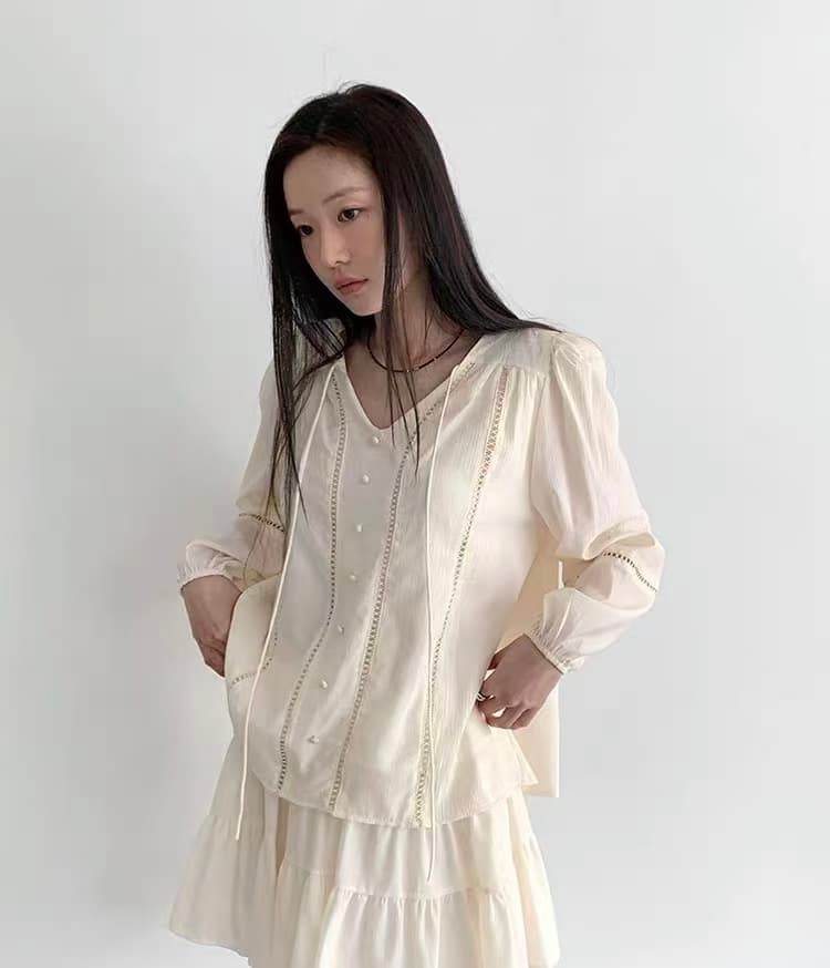 레이스 홀로우 아웃 패치워크 자외선 차단 V넥 레이스 업 셔츠 다용도 케이크 치마 세트 신선함 달콤함 세트 상세 이미지 2
