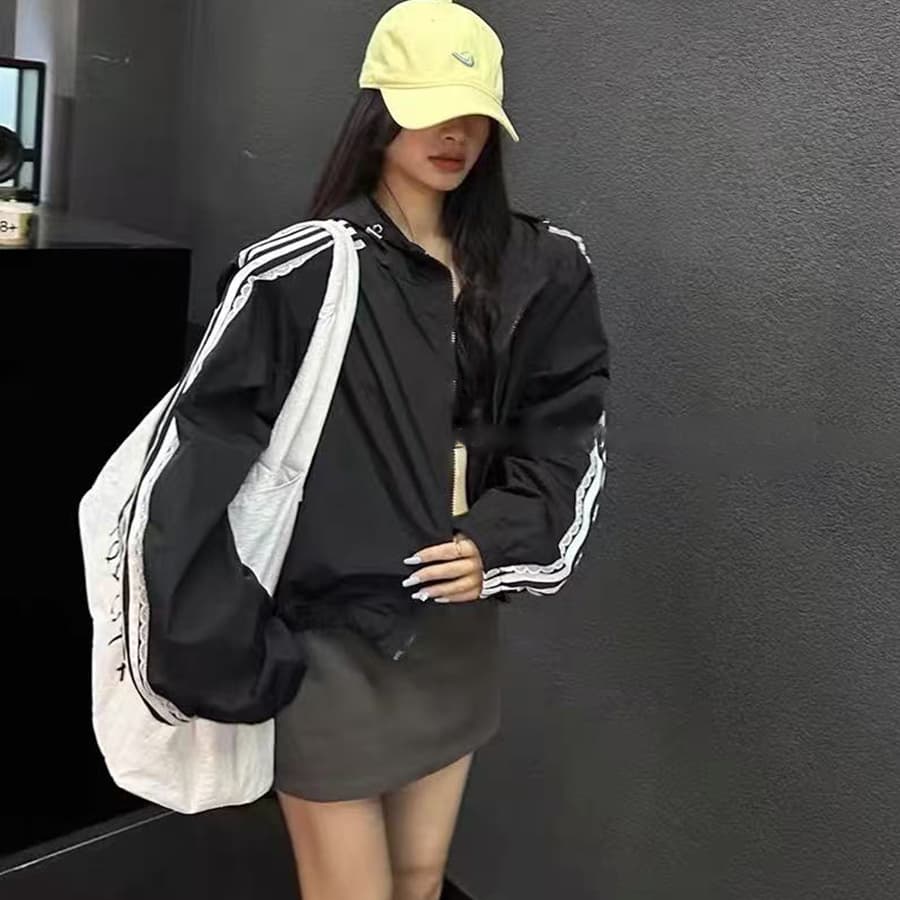 한국 스타일 chic 후드 재킷 레이스 화이트 로드 긴팔 재킷 운동 바람 자외선 차단 외투 얇은 스타일 재킷 재킷 이미지 2
