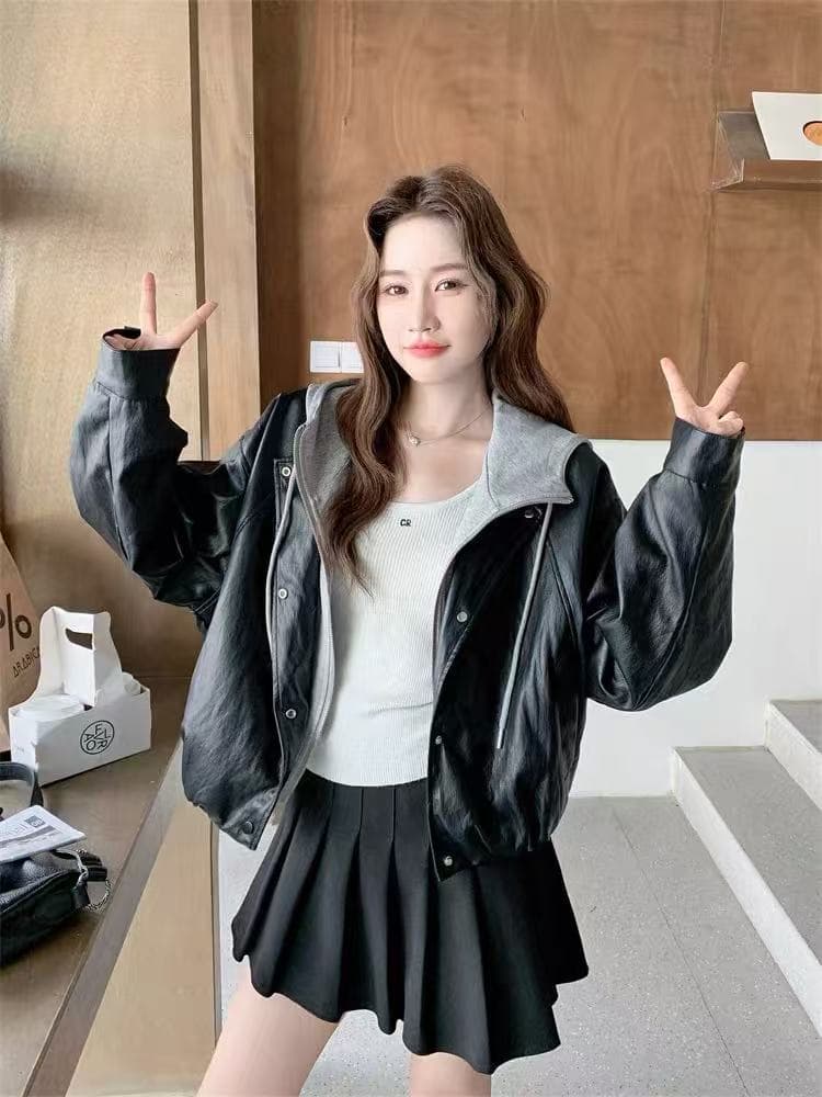 후드 패치워크 PU 가죽 외투 셔츠 재킷 배색 페이크 레이어드 새로운 독립적 인 캐주얼 오토바이 가죽 자켓 짧은 외투 상세 이미지 3