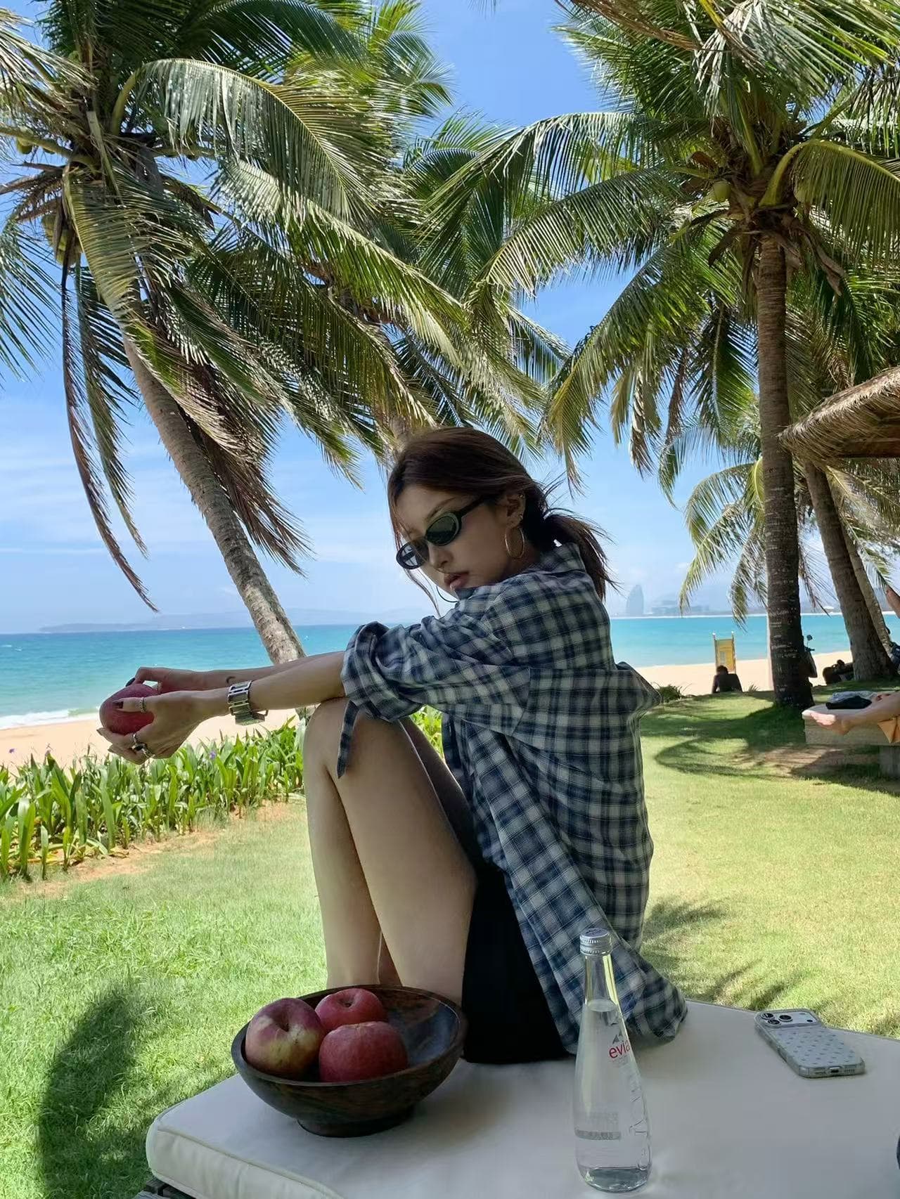 폴로 칼라 배색 체크무늬 긴팔 순면 셔츠 루즈핏 셔츠 문예 패션 헤일로 염색 블루 태양 보호 셔츠 오픈 가디건 맨위 상세 이미지 4