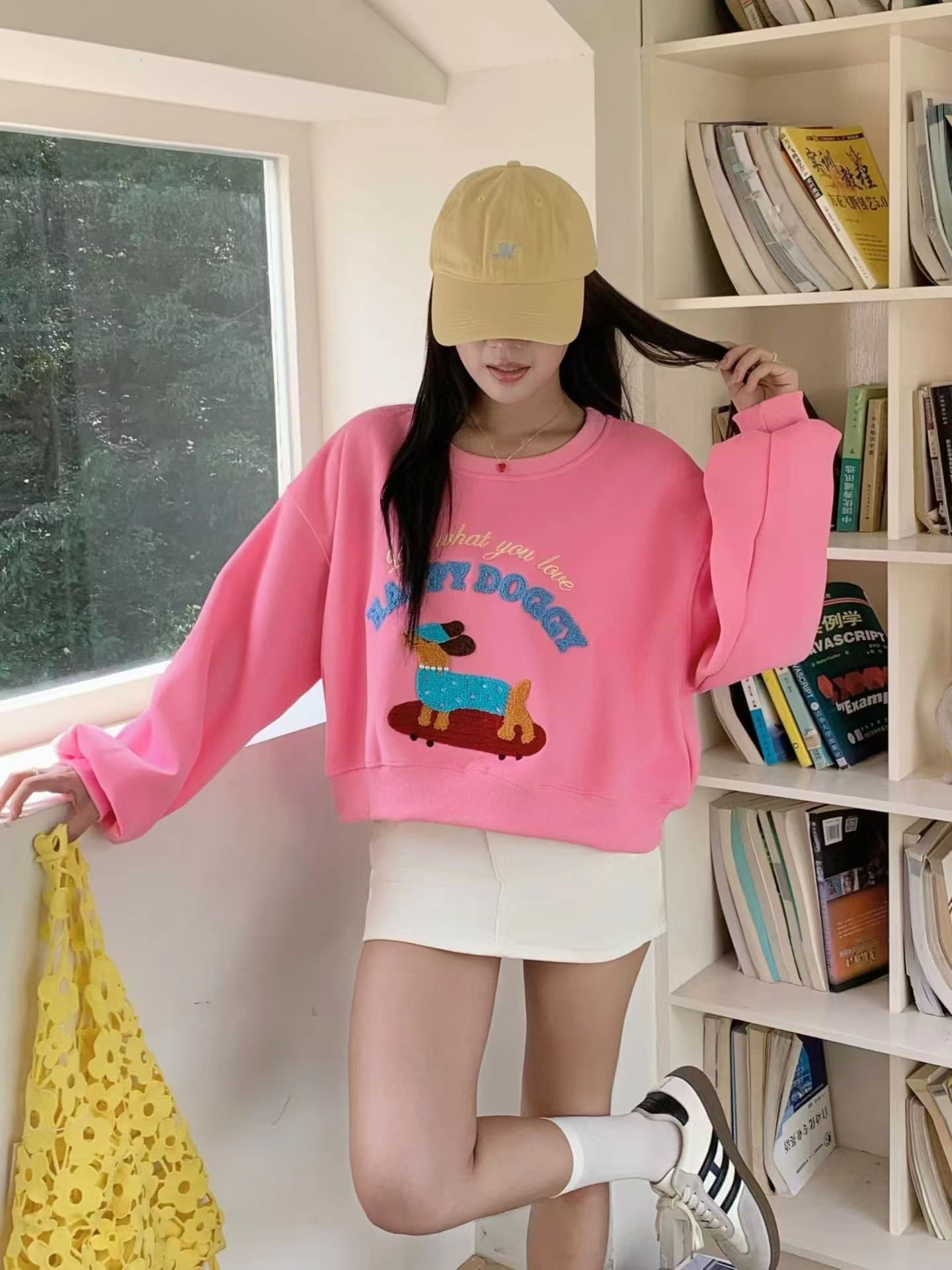 자수 수건 개 가을 의상 다용도 만화 연령 감소 루즈핏 긴팔 풀오버 스웨트셔츠 라운드 넥 미니멀리즘 슬림해 보이는 기본 셔츠 상세 이미지 5