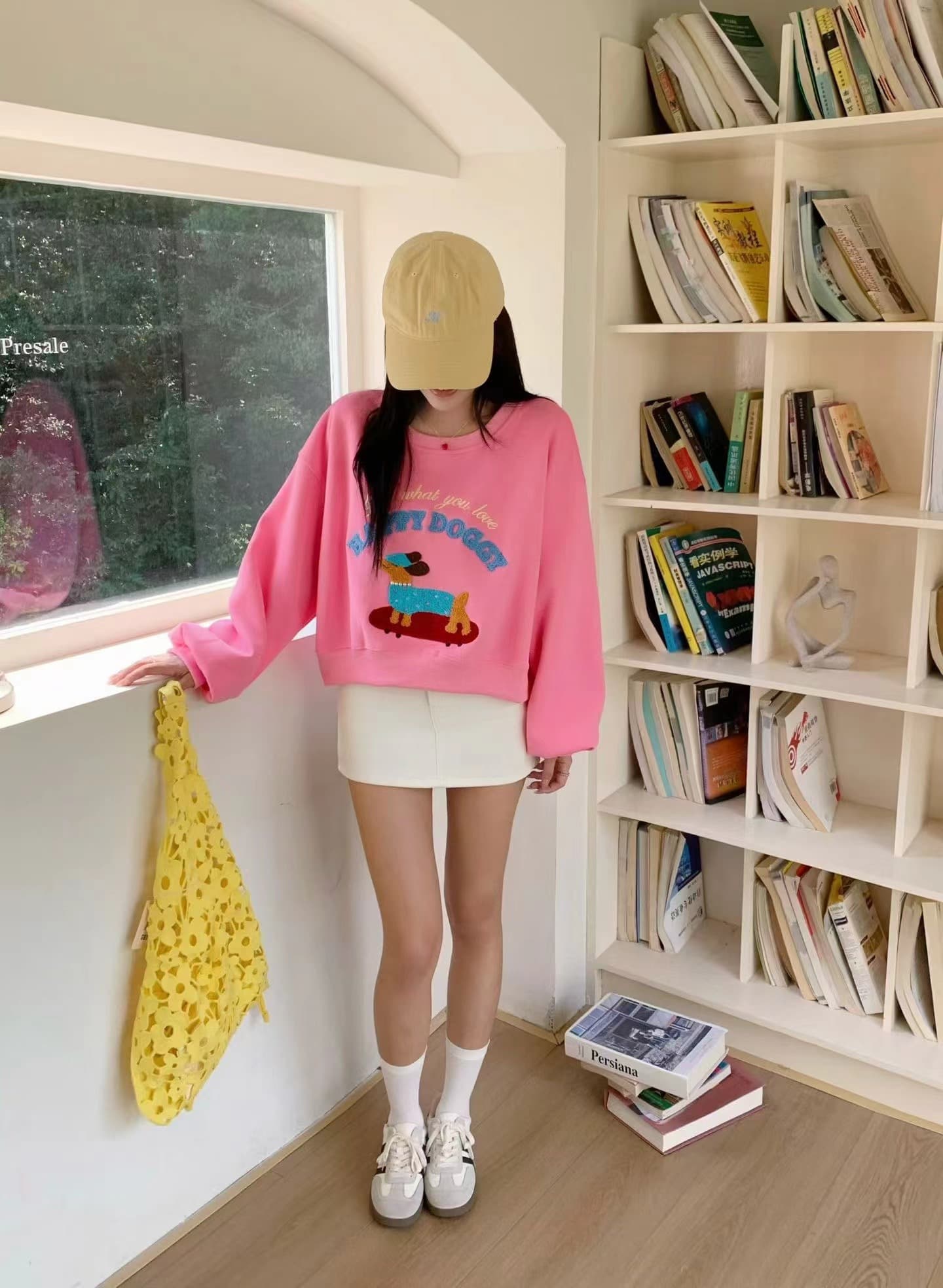 자수 수건 개 가을 의상 다용도 만화 연령 감소 루즈핏 긴팔 풀오버 스웨트셔츠 라운드 넥 미니멀리즘 슬림해 보이는 기본 셔츠 상세 이미지 6
