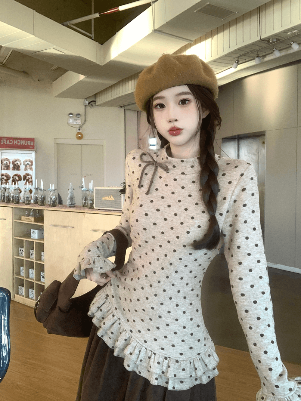 재고 있음 실사 가을 겨울 레트로 도트 무늬 나비 매듭 레이스 몸매 가꾸기 슬림해 보이는 인사이드 가져 가라. 기본 셔츠 여성 셔츠 상세 이미지 6