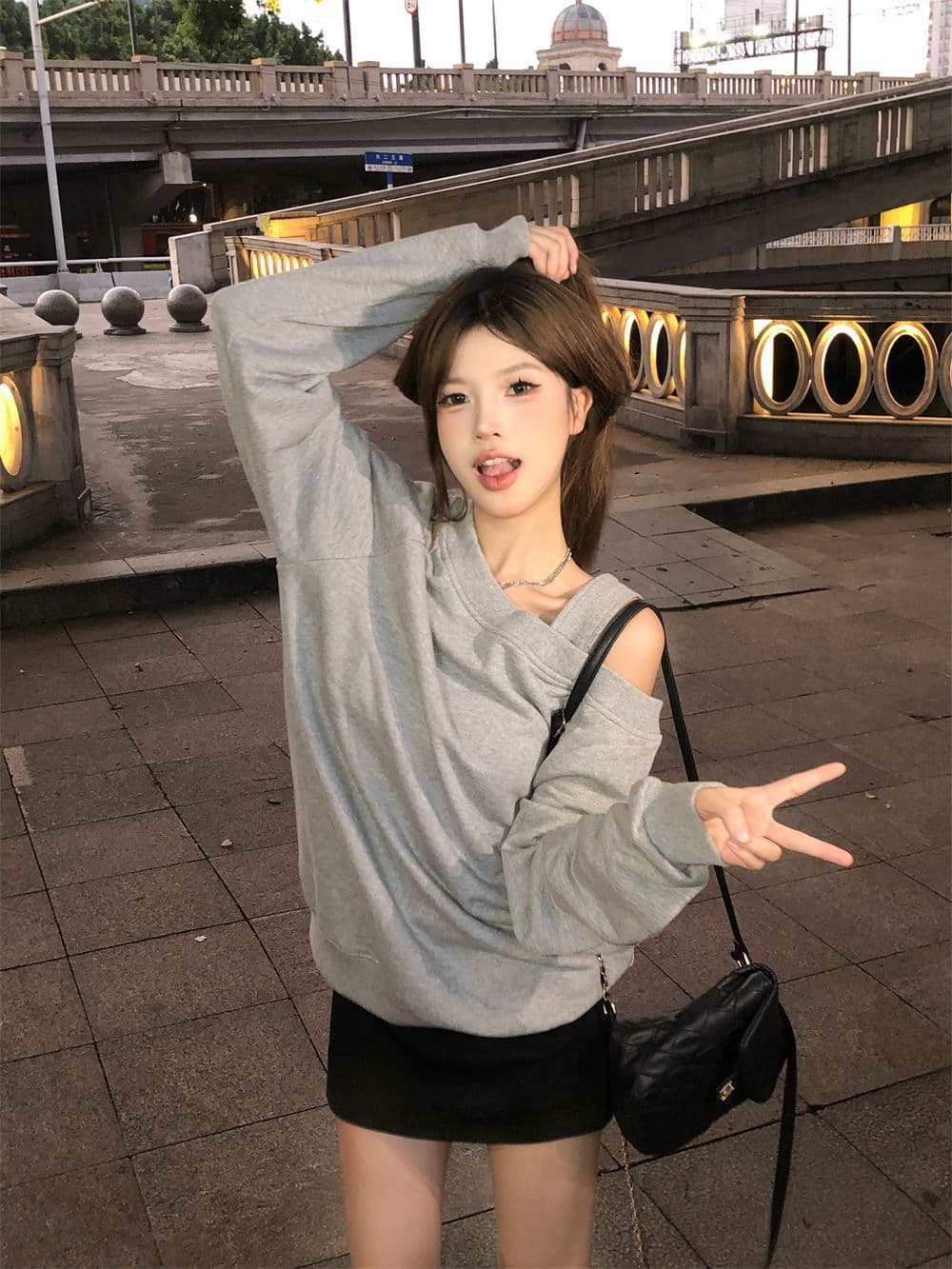 2026 한국 대외 무역 후아 면 복합 느긋한 바람 오프숄더 긴팔 슬림해 보이는 Chic 비스듬한 어깨 의류 상세 이미지 8