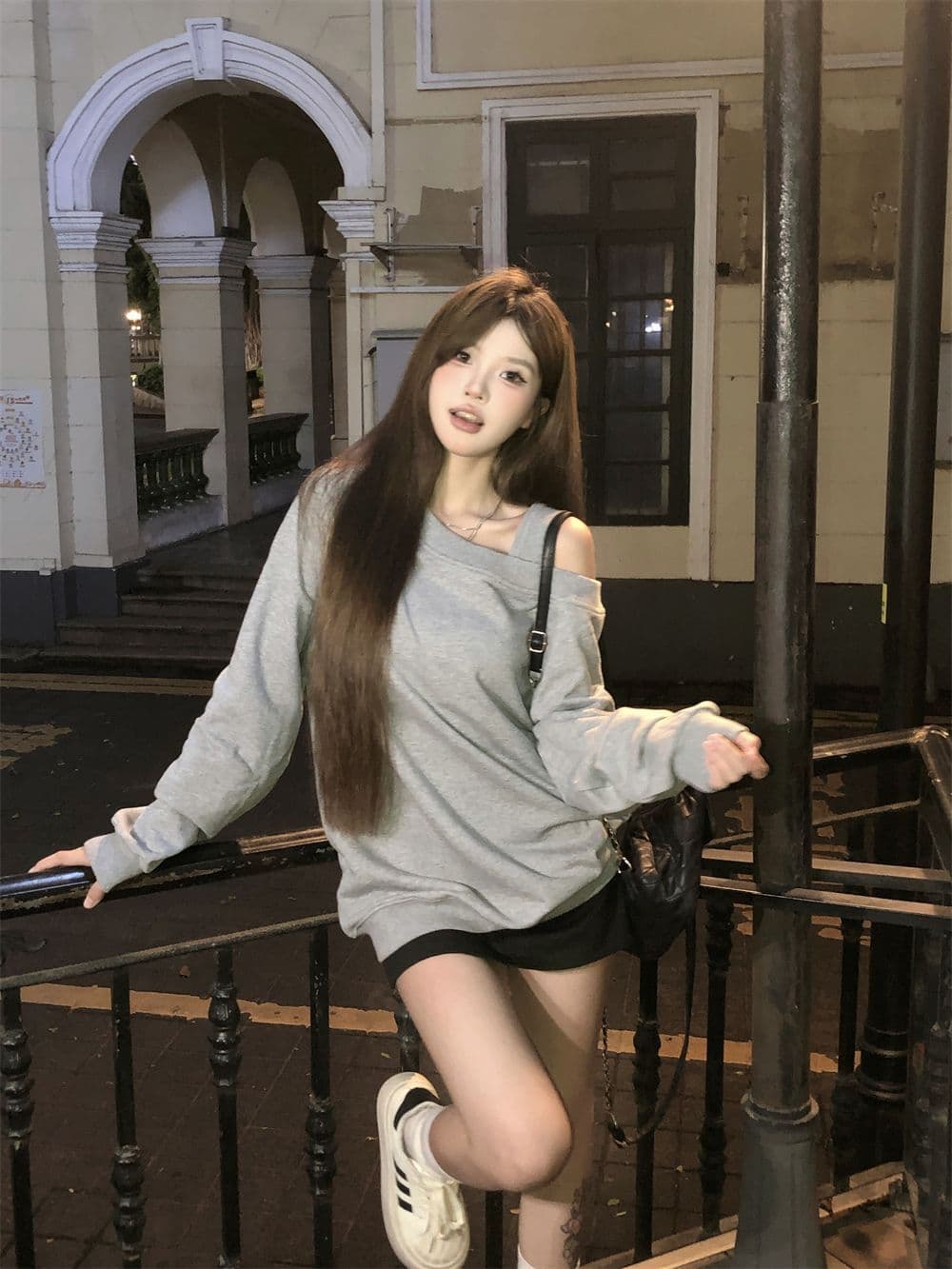 2026 한국 대외 무역 후아 면 복합 느긋한 바람 오프숄더 긴팔 슬림해 보이는 Chic 비스듬한 어깨 의류 상세 이미지 10