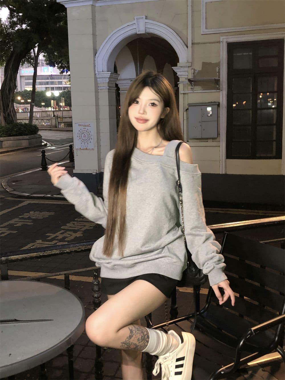 2026 한국 대외 무역 후아 면 복합 느긋한 바람 오프숄더 긴팔 슬림해 보이는 Chic 비스듬한 어깨 의류 상세 이미지 12